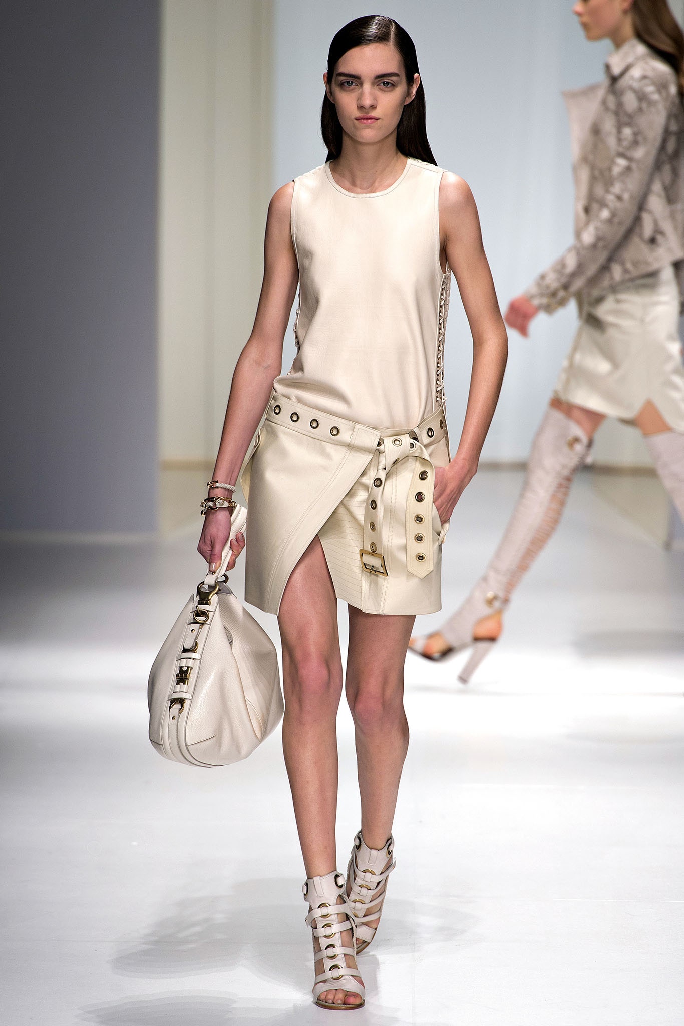 Ferragamo S/S 13 Look 16