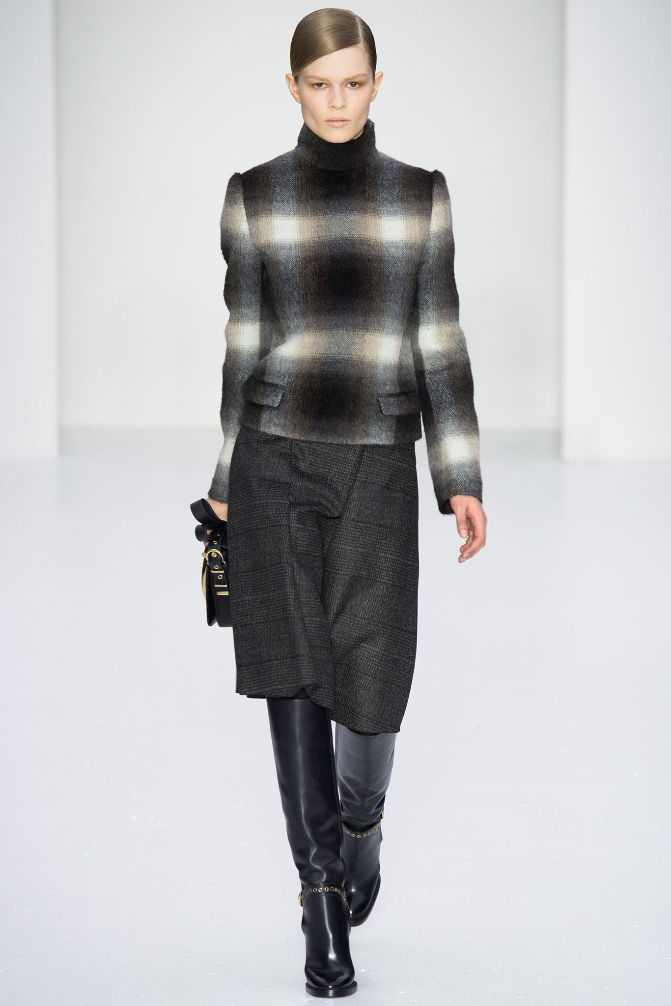 Ferragamo F/W 14 Look 2