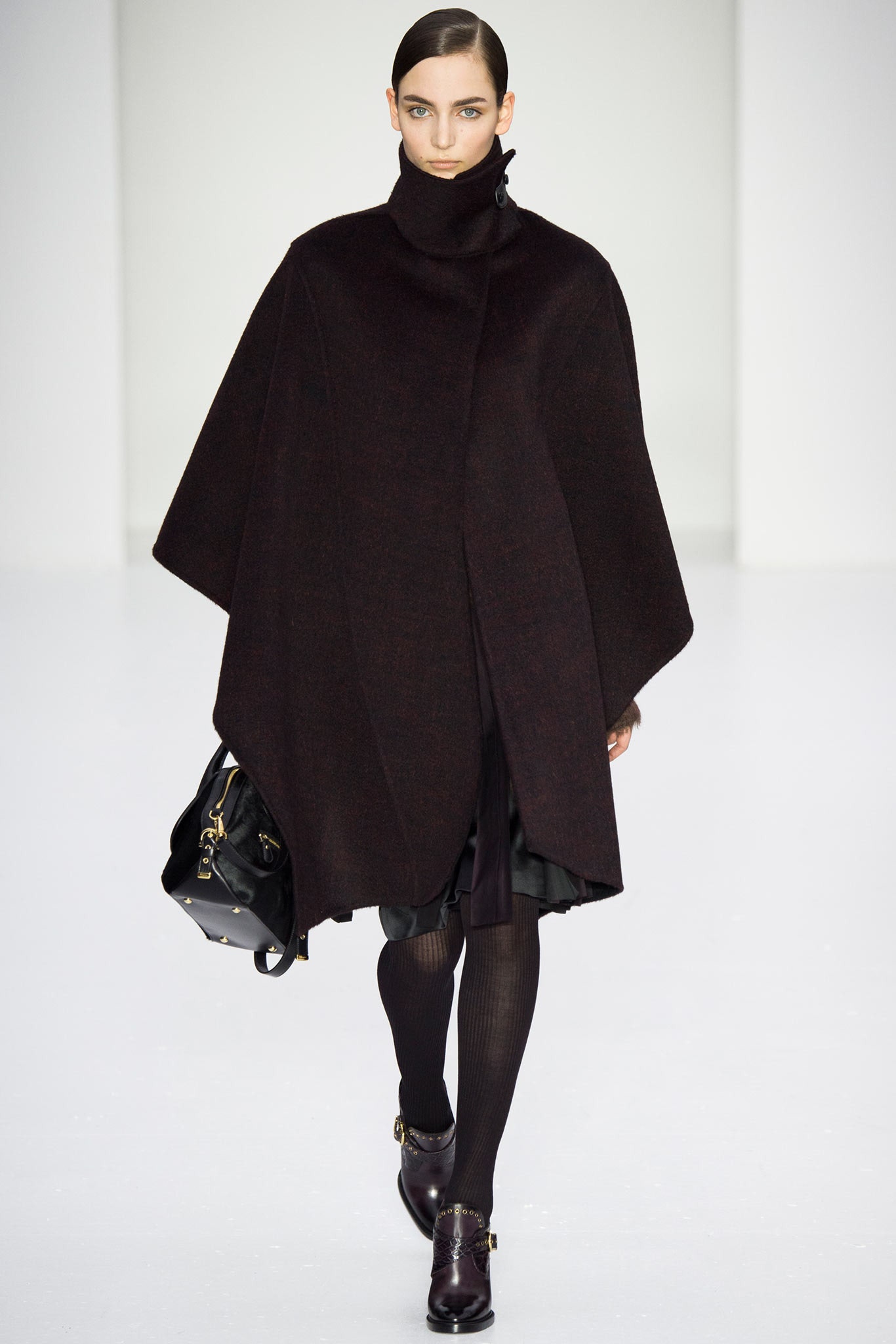 Ferragamo F/W 14 Look 8