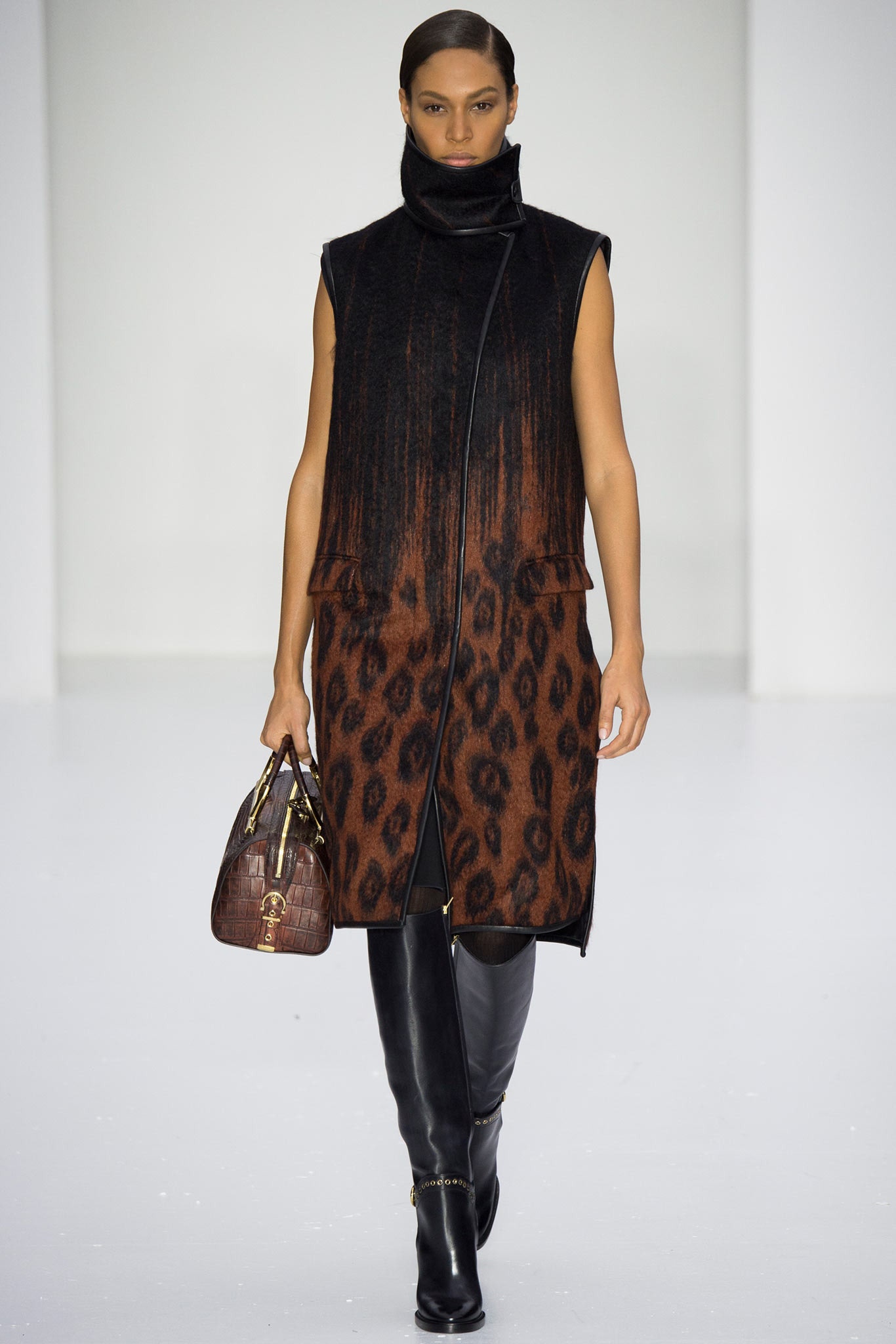 Ferragamo F/W 14 Look 13