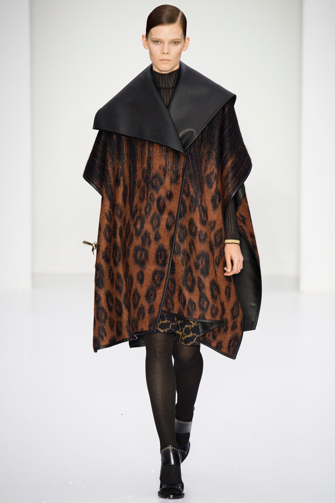 Ferragamo F/W 14 Look 18