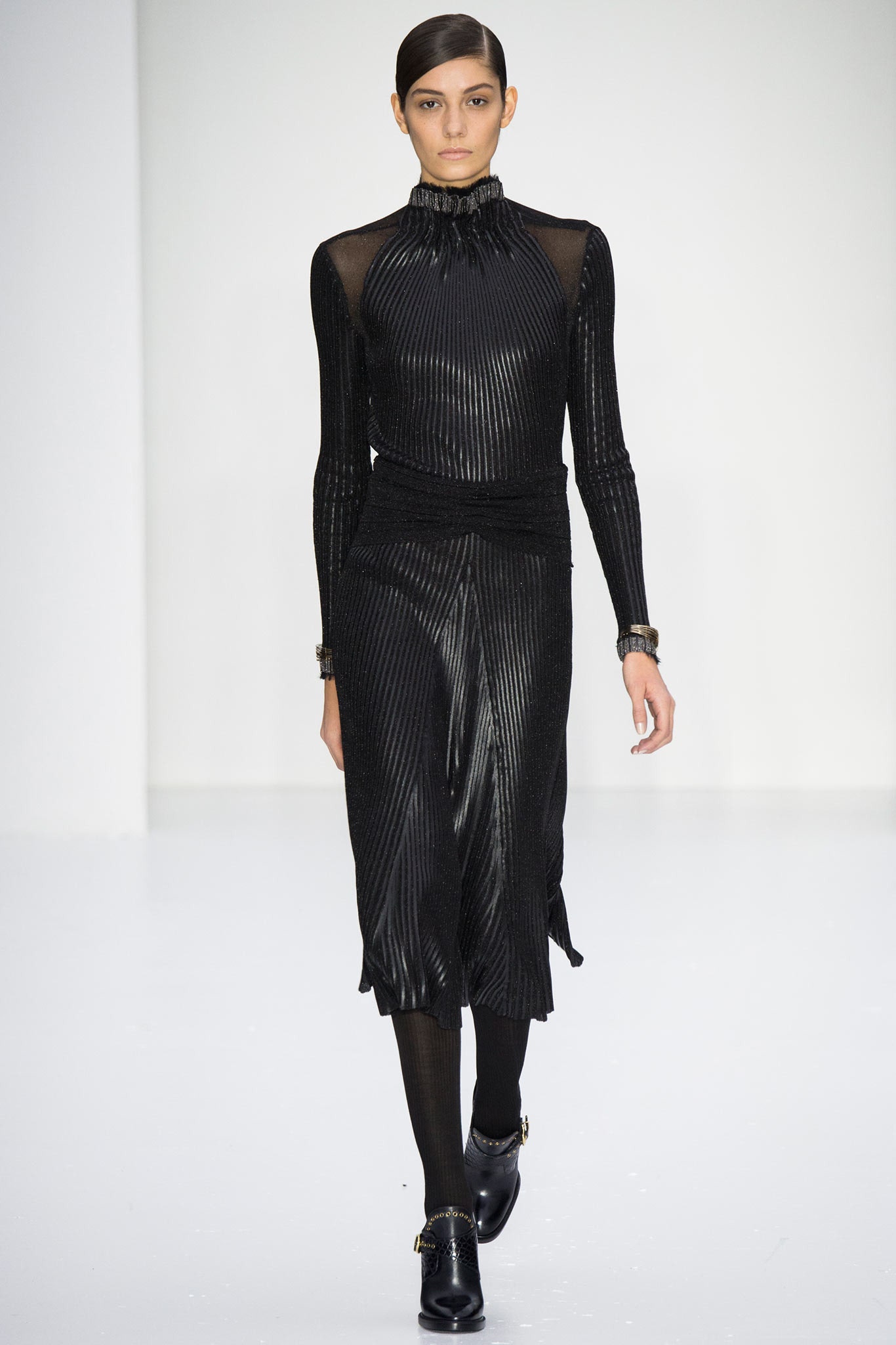 Ferragamo F/W 14 Look 19