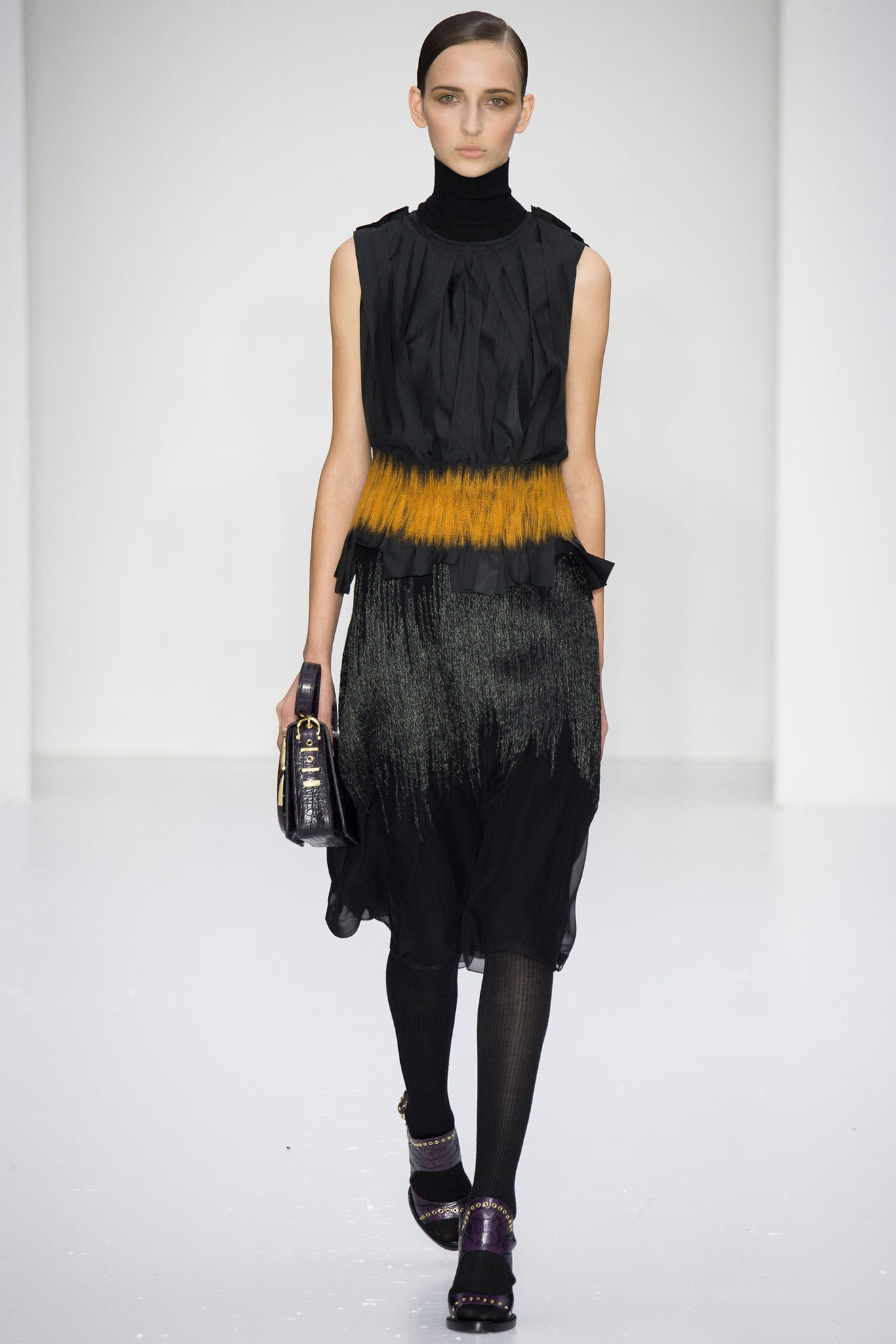 Ferragamo F/W 14 Look 27