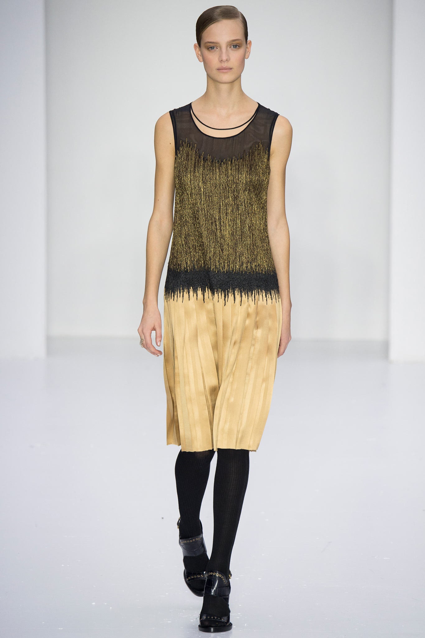 Ferragamo F/W 14 Look 33