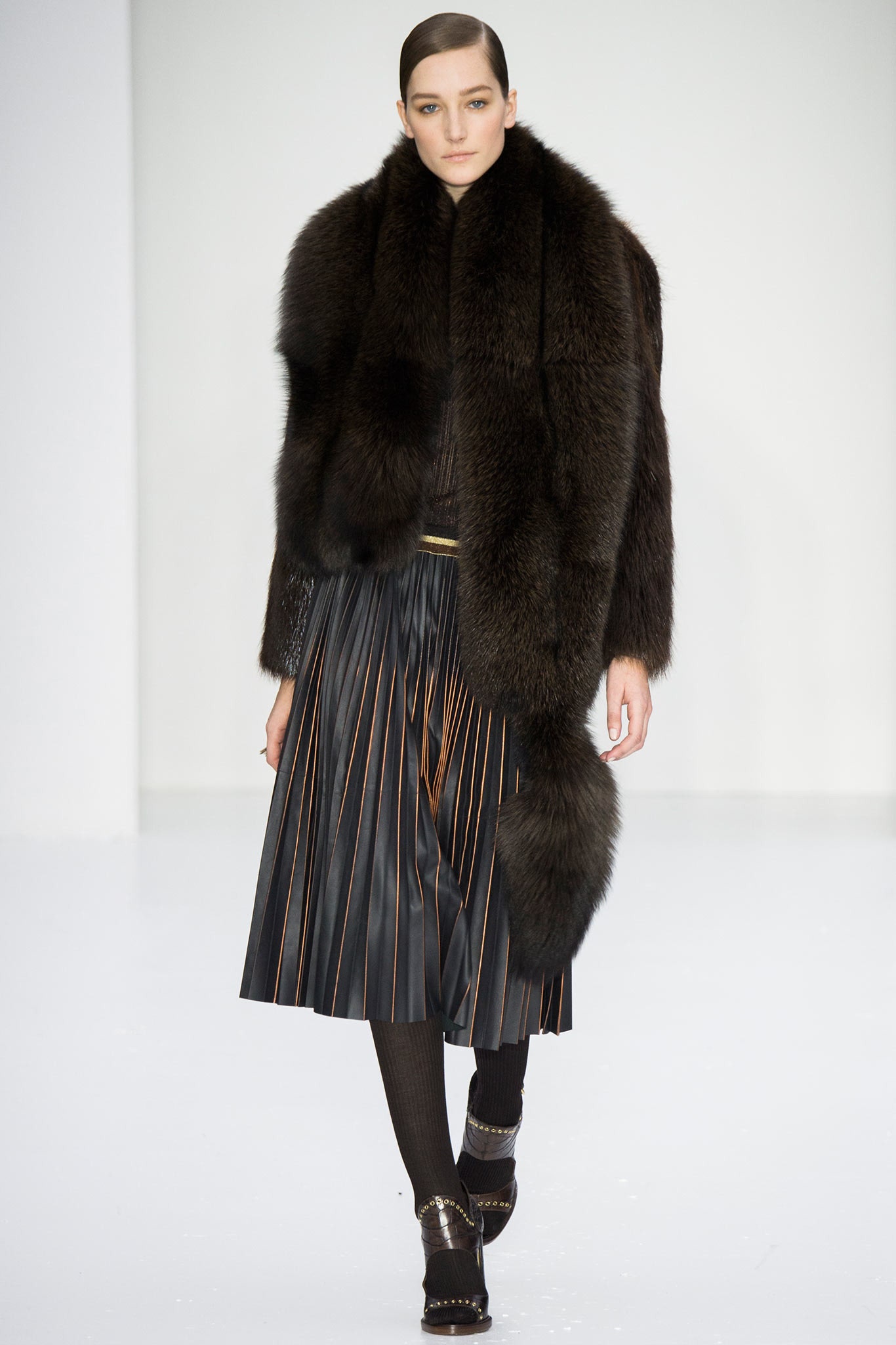 Ferragamo F/W 14 Look 36