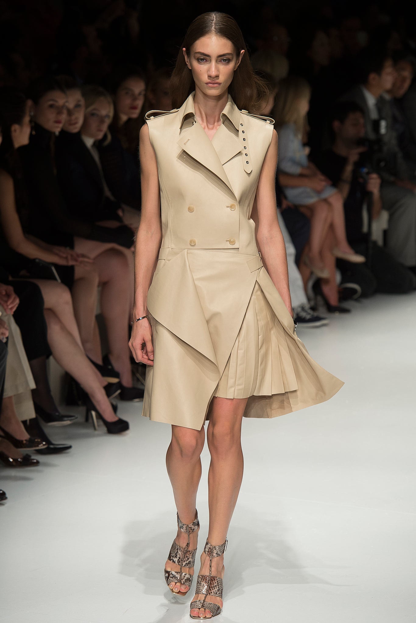 Ferragamo S/S 14 Look 21