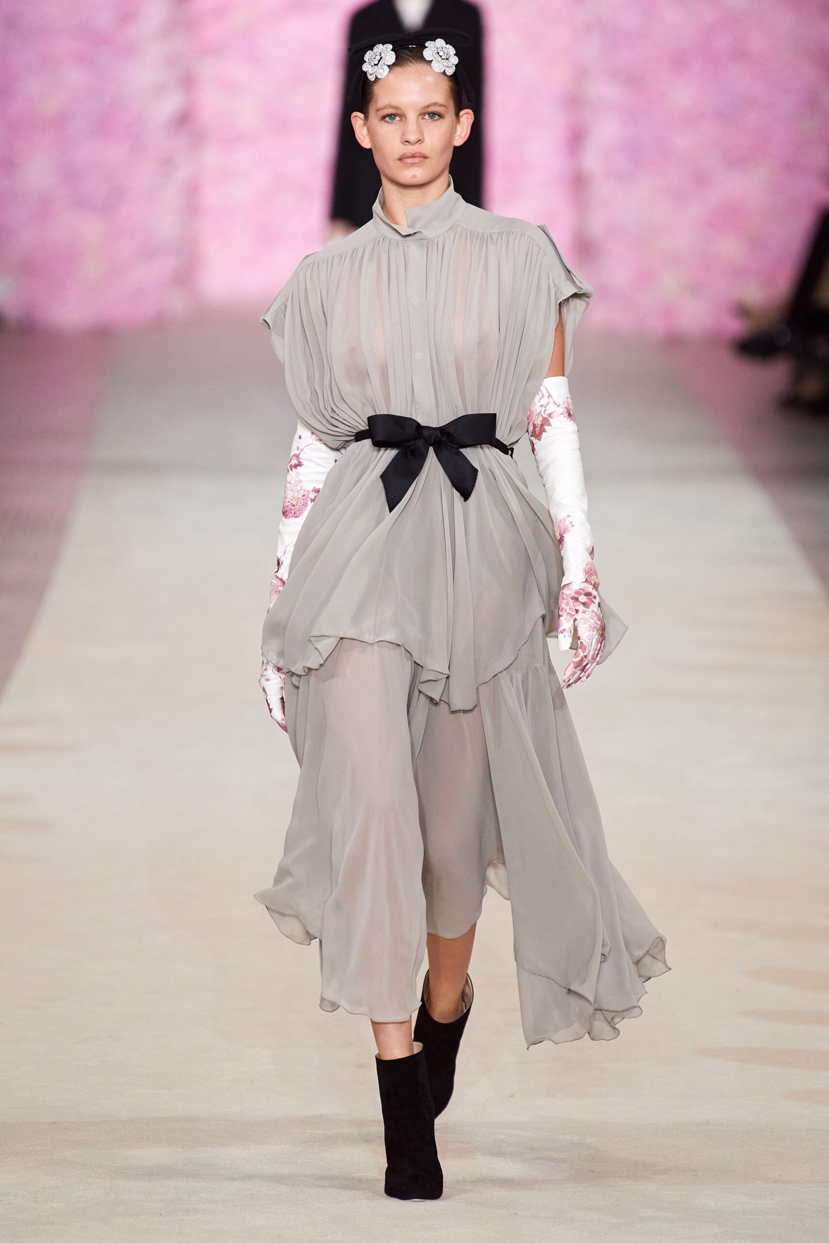 Giambattista Valli F/W 20 Look 3