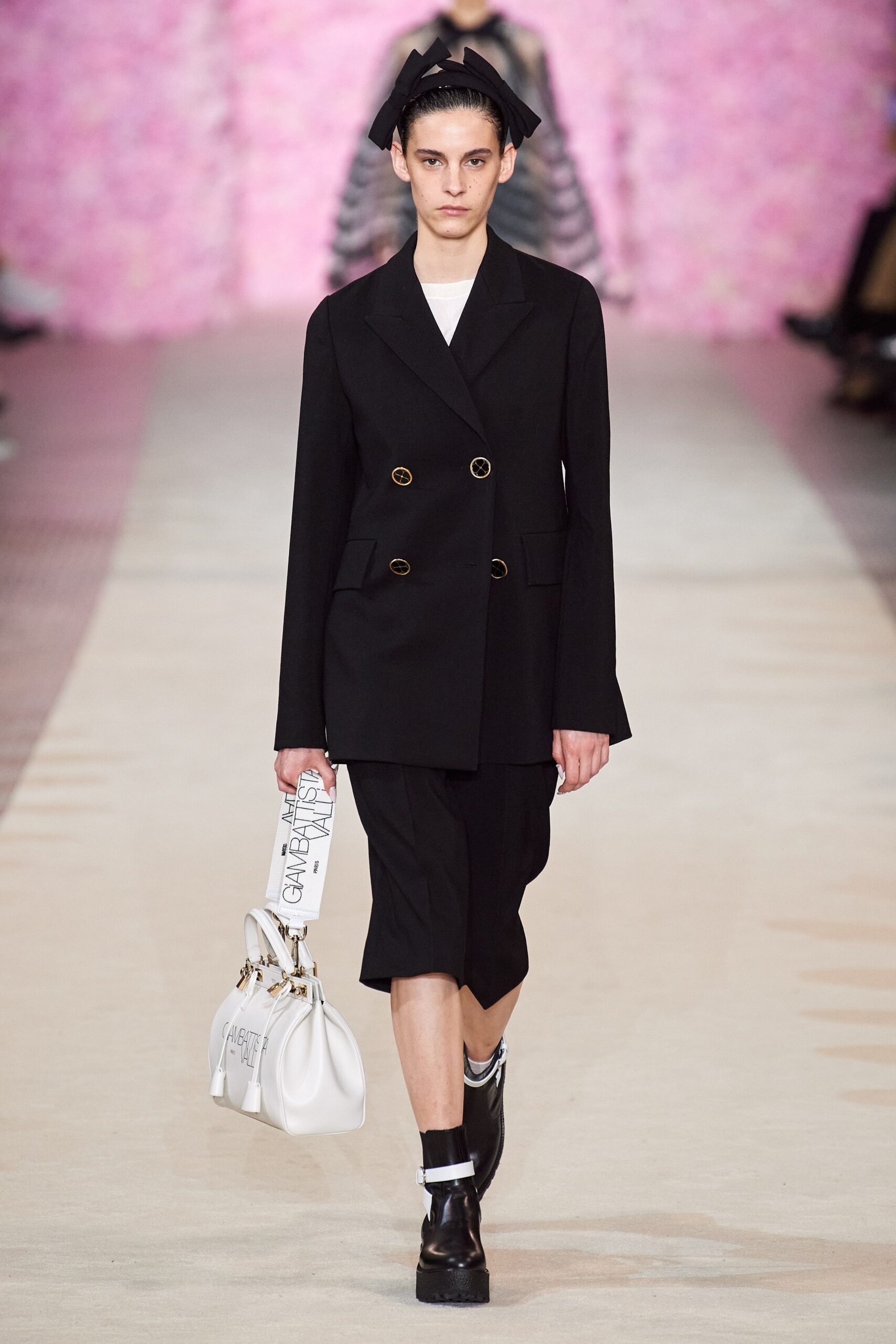 Giambattista Valli F/W 20 Look 4