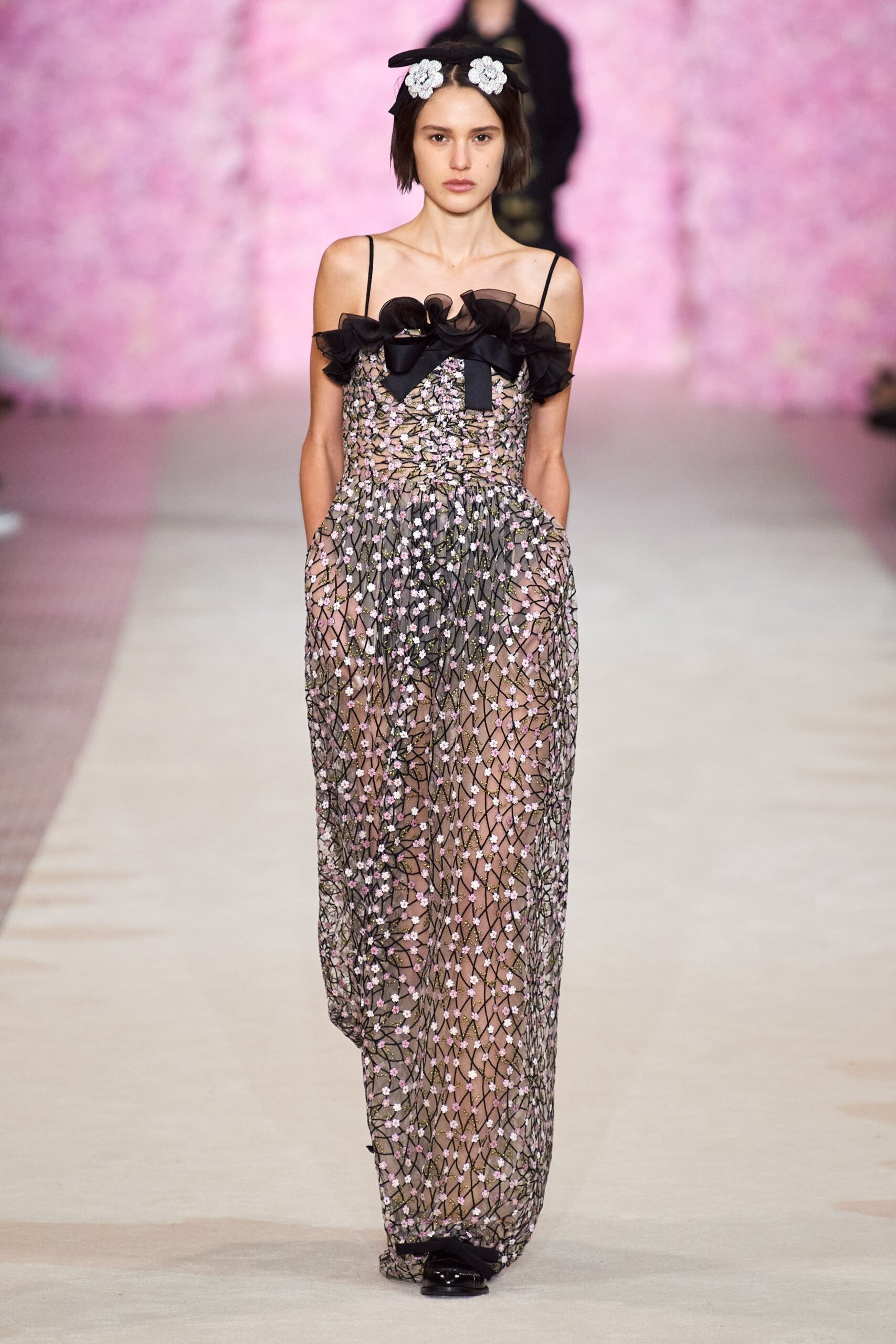 Giambattista Valli F/W 20 Look 7