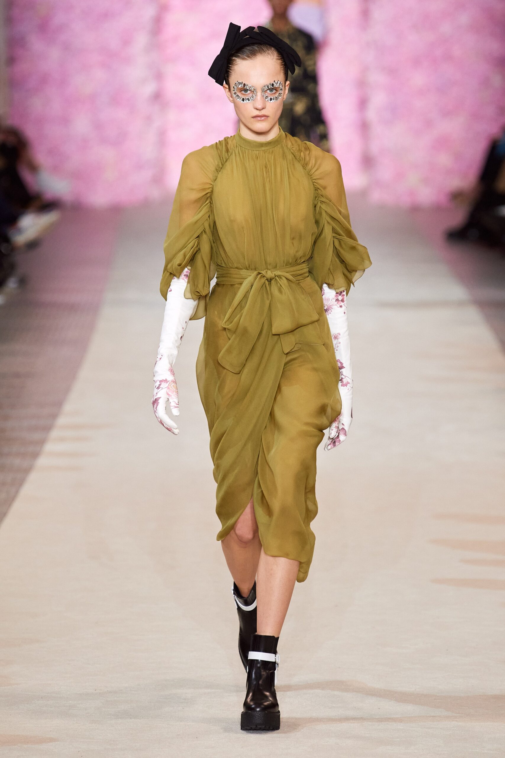 Giambattista Valli F/W 20 Look 11