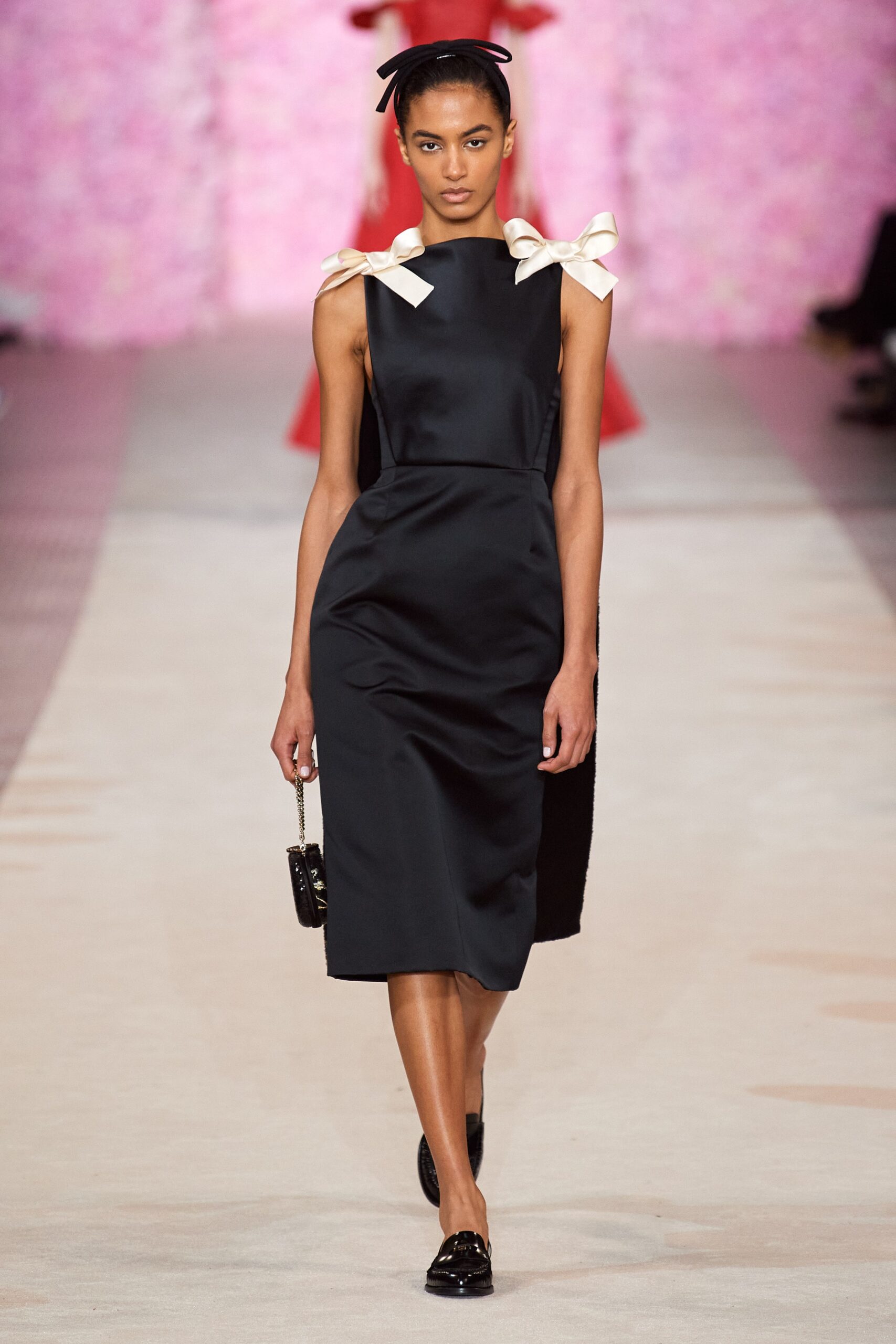 Giambattista Valli F/W 20 Look 21