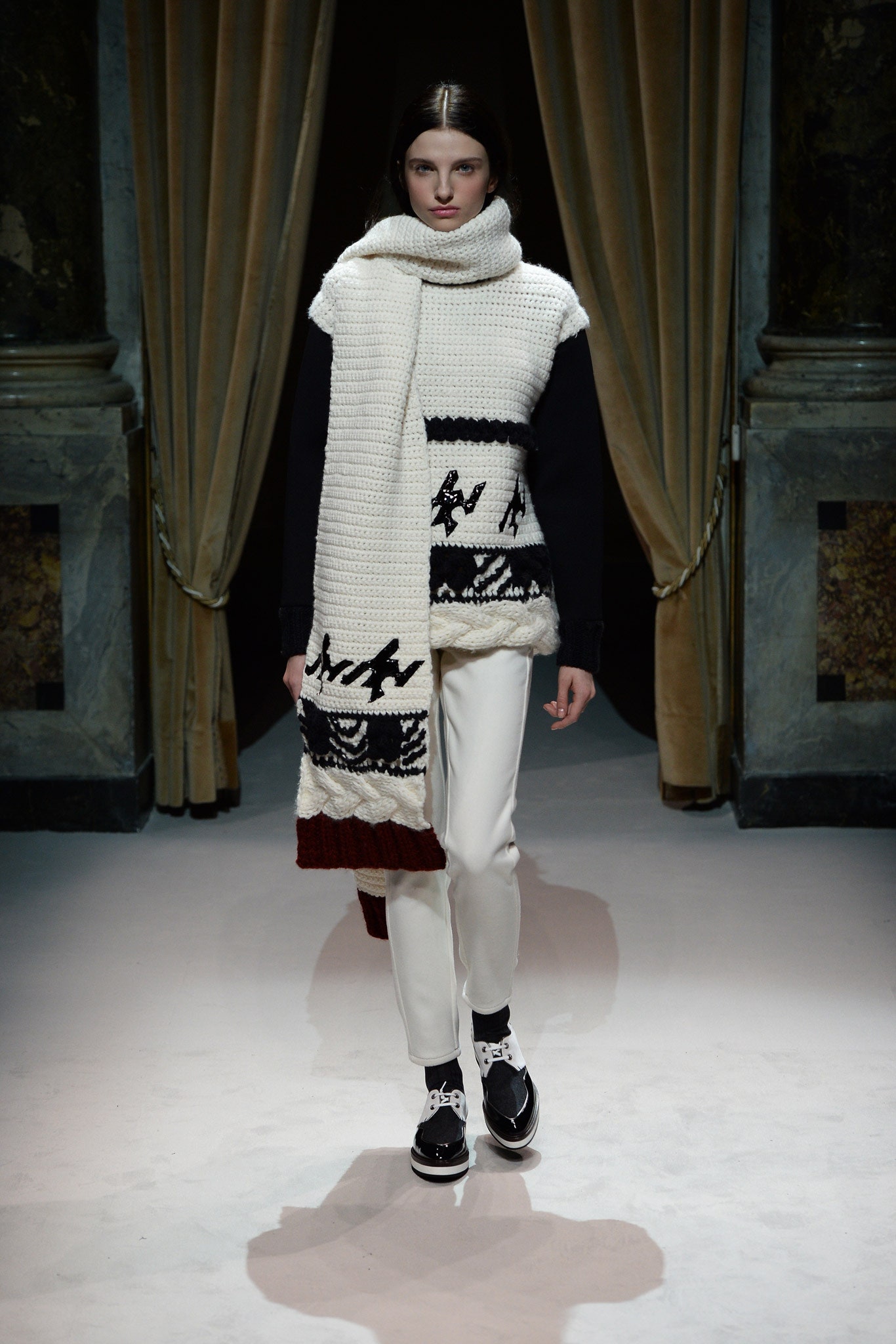 Fay F/W 14 Look 10