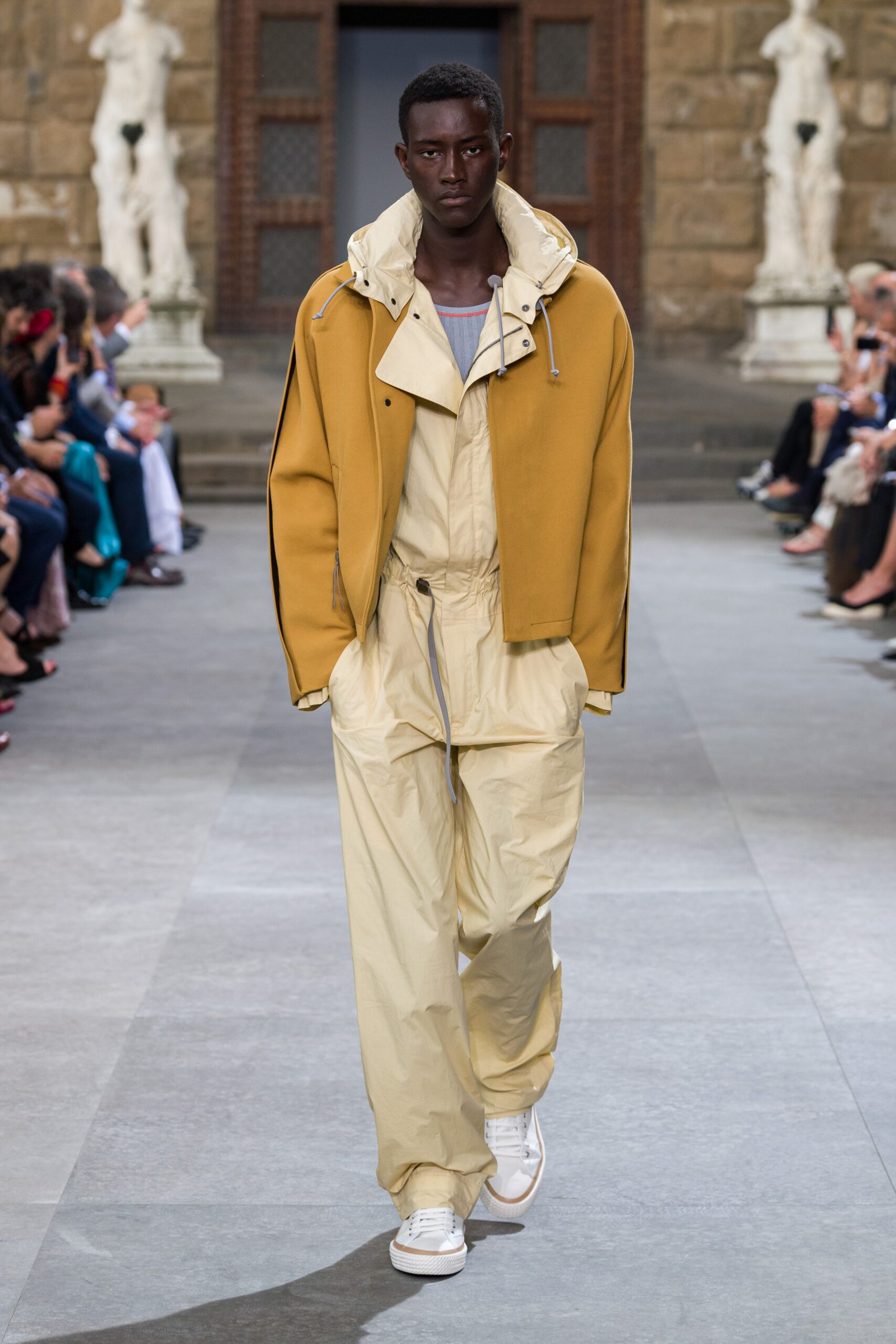 Ferragamo S/S 20 Menswear Look 7
