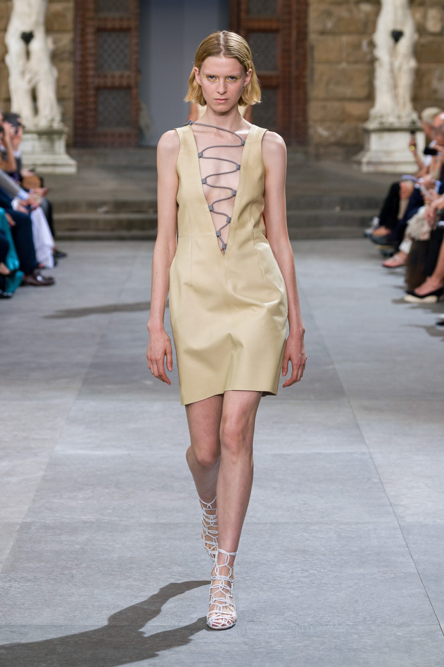 Ferragamo S/S 20 Menswear Look 8