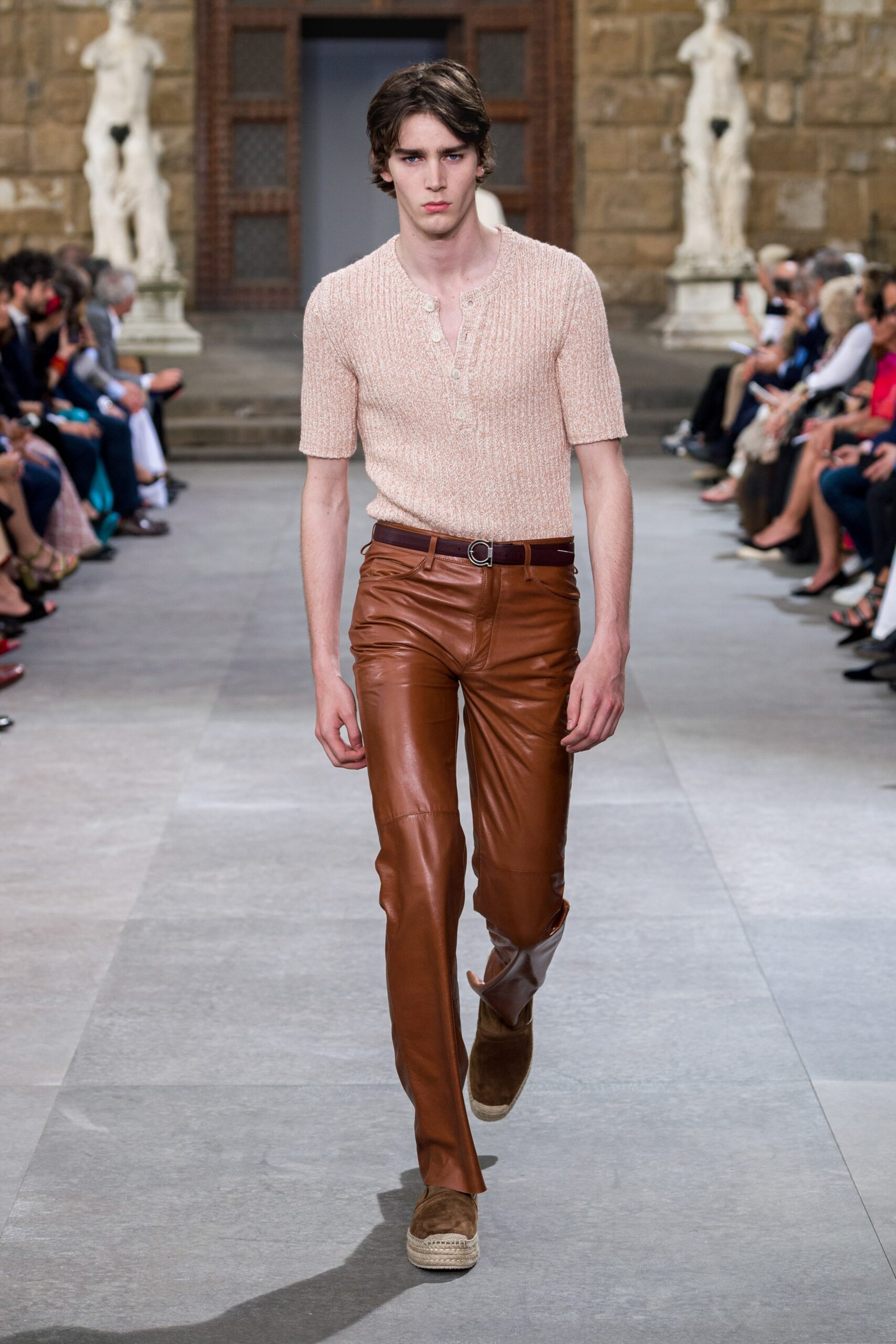Ferragamo S/S 20 Menswear Look 11