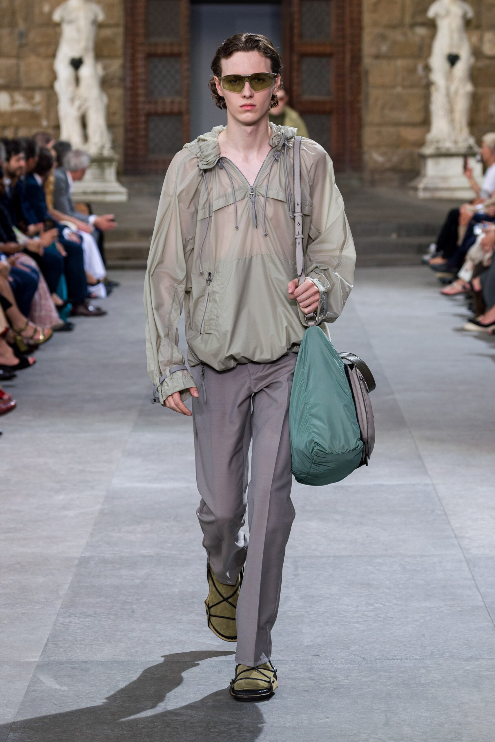 Ferragamo S/S 20 Menswear Look 18
