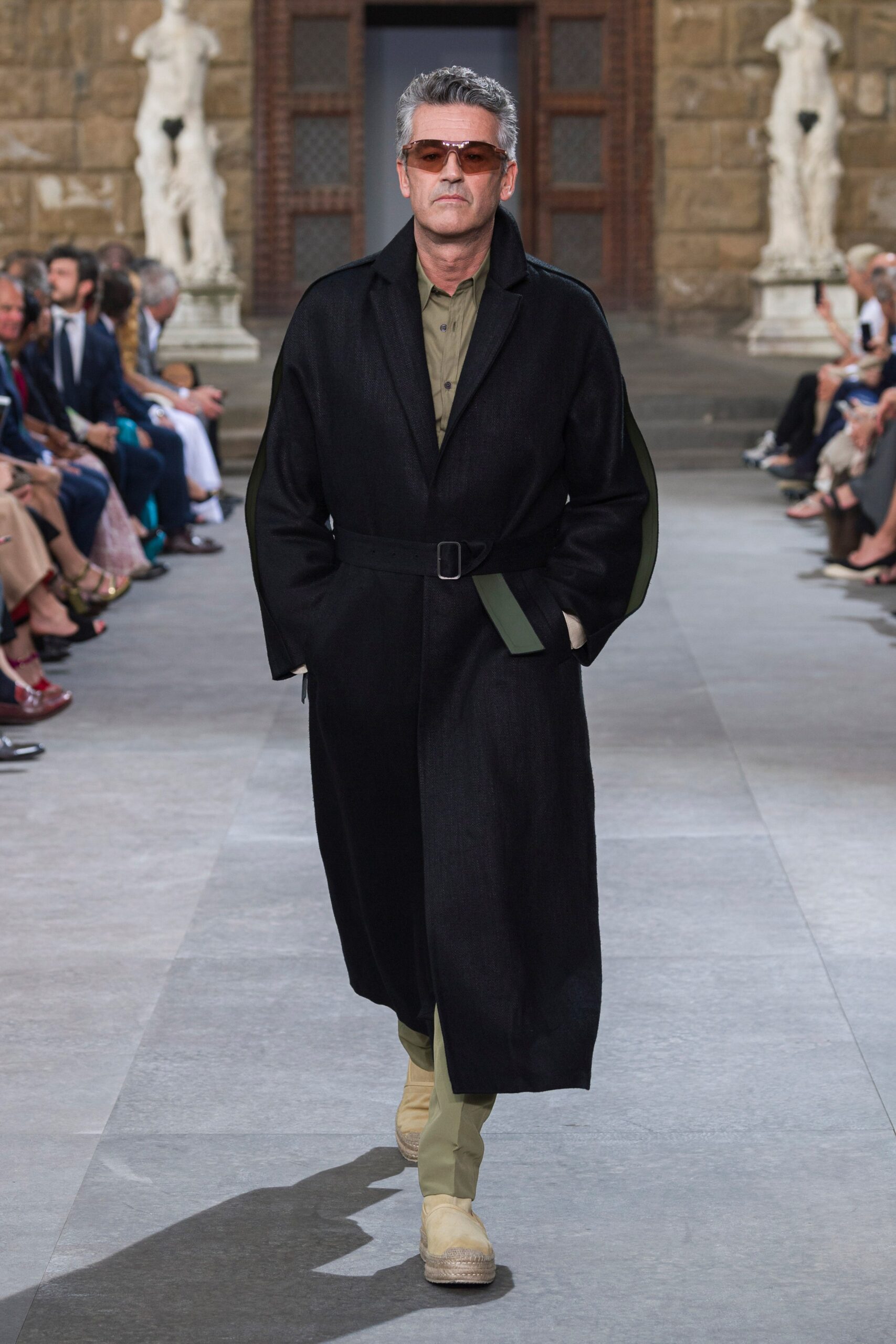 Ferragamo S/S 20 Menswear Look 20