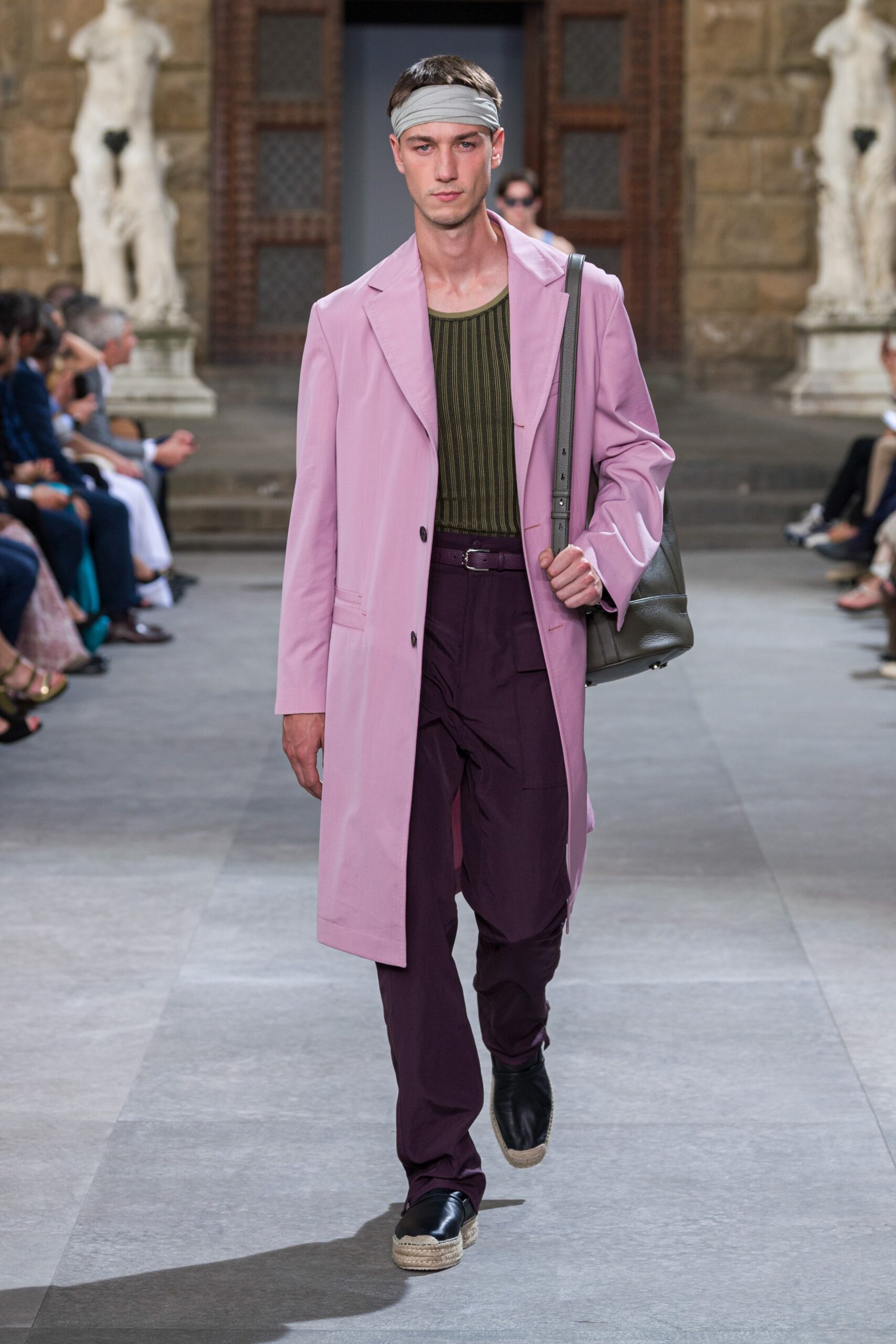 Ferragamo S/S 20 Menswear Look 23