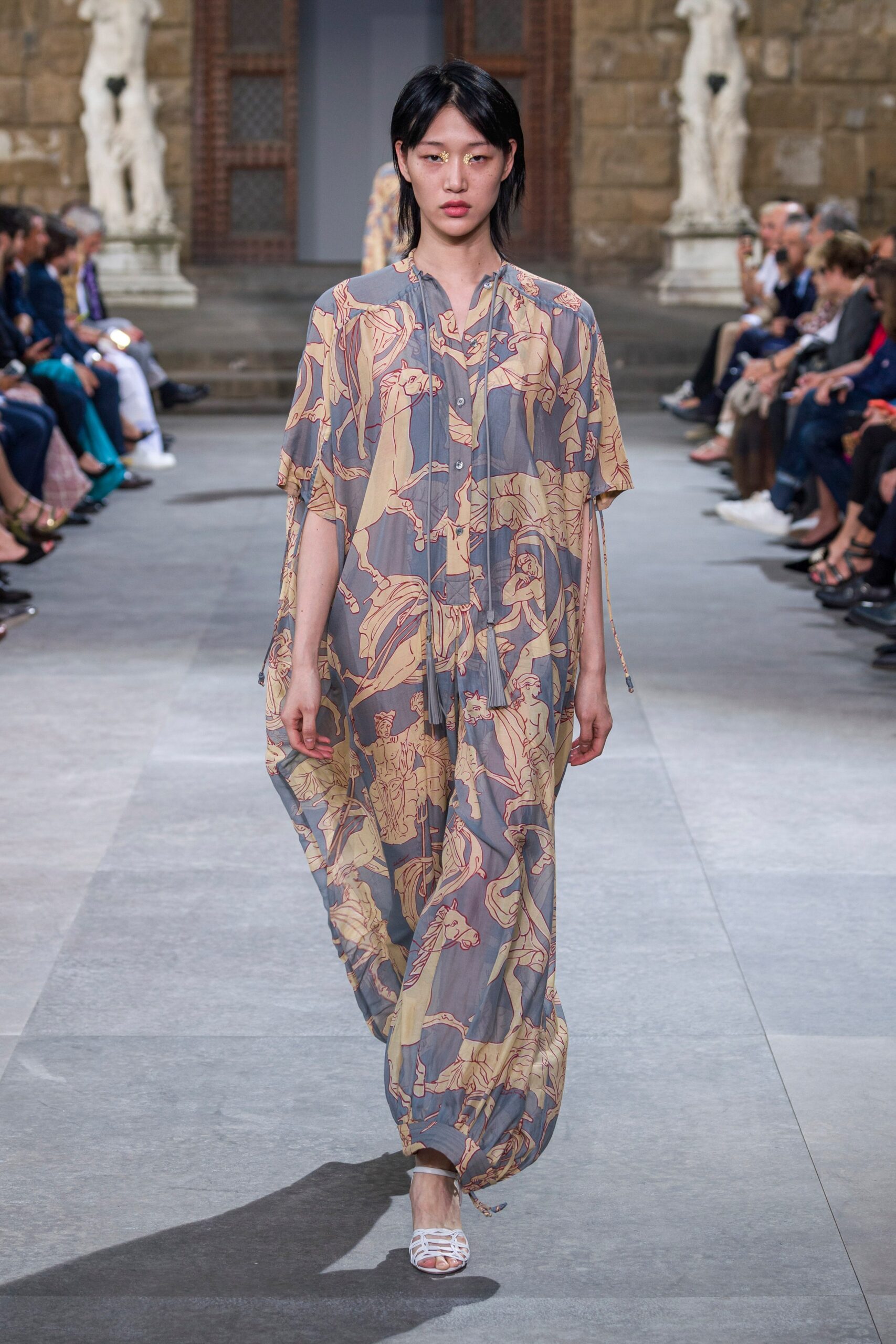 Ferragamo S/S 20 Menswear Look 56