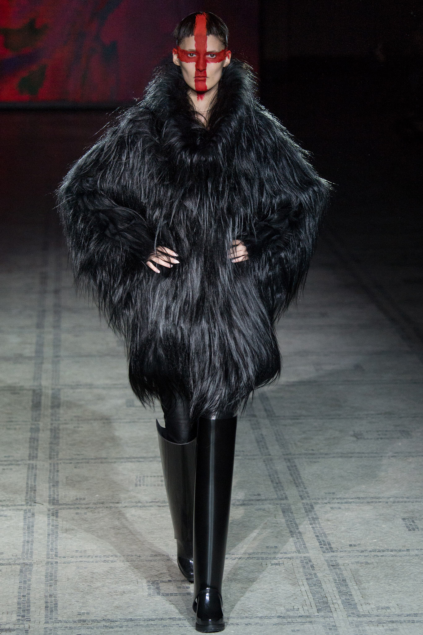 Gareth Pugh F/W 15 Look 7