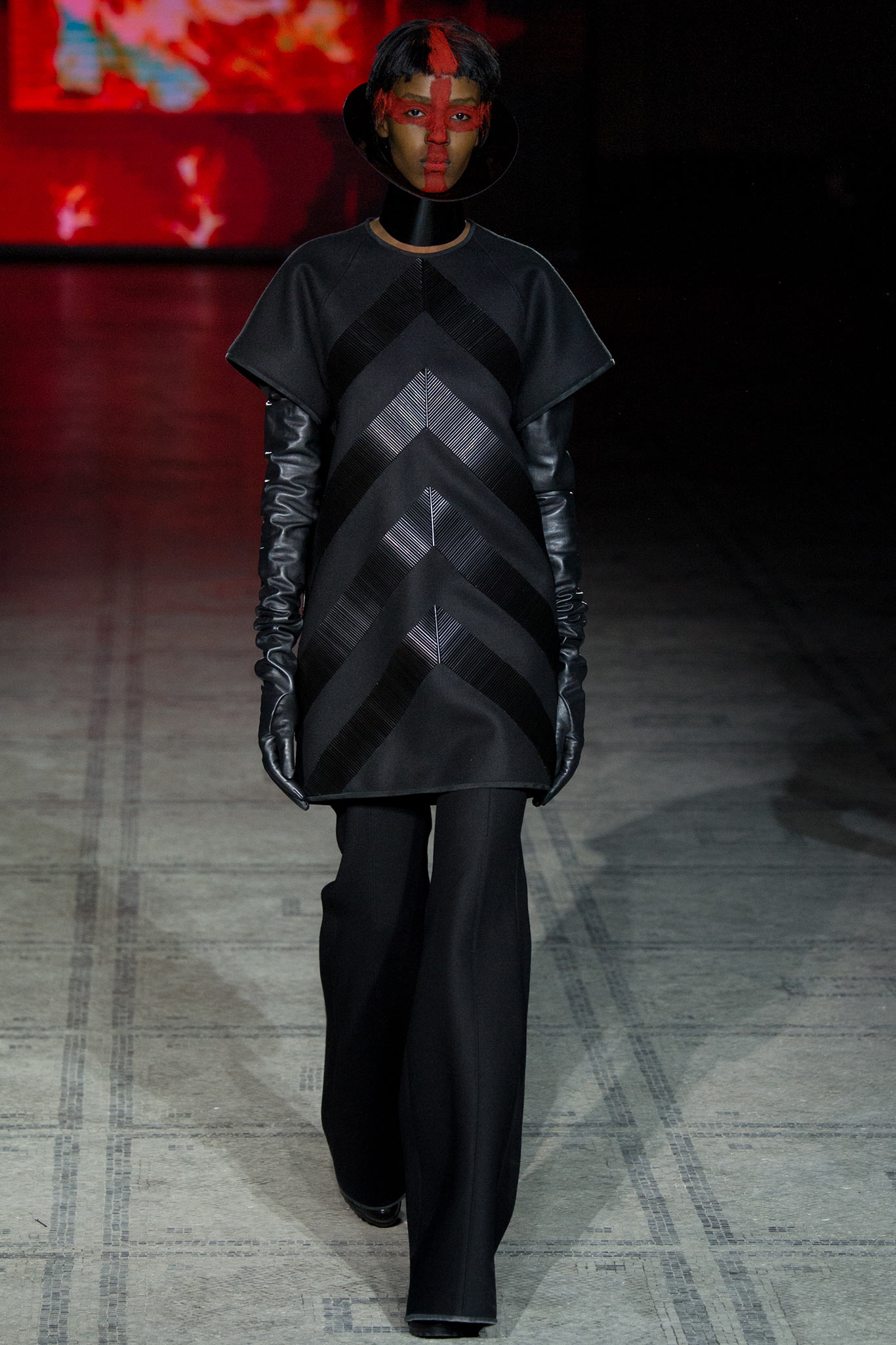 Gareth Pugh F/W 15 Look 27