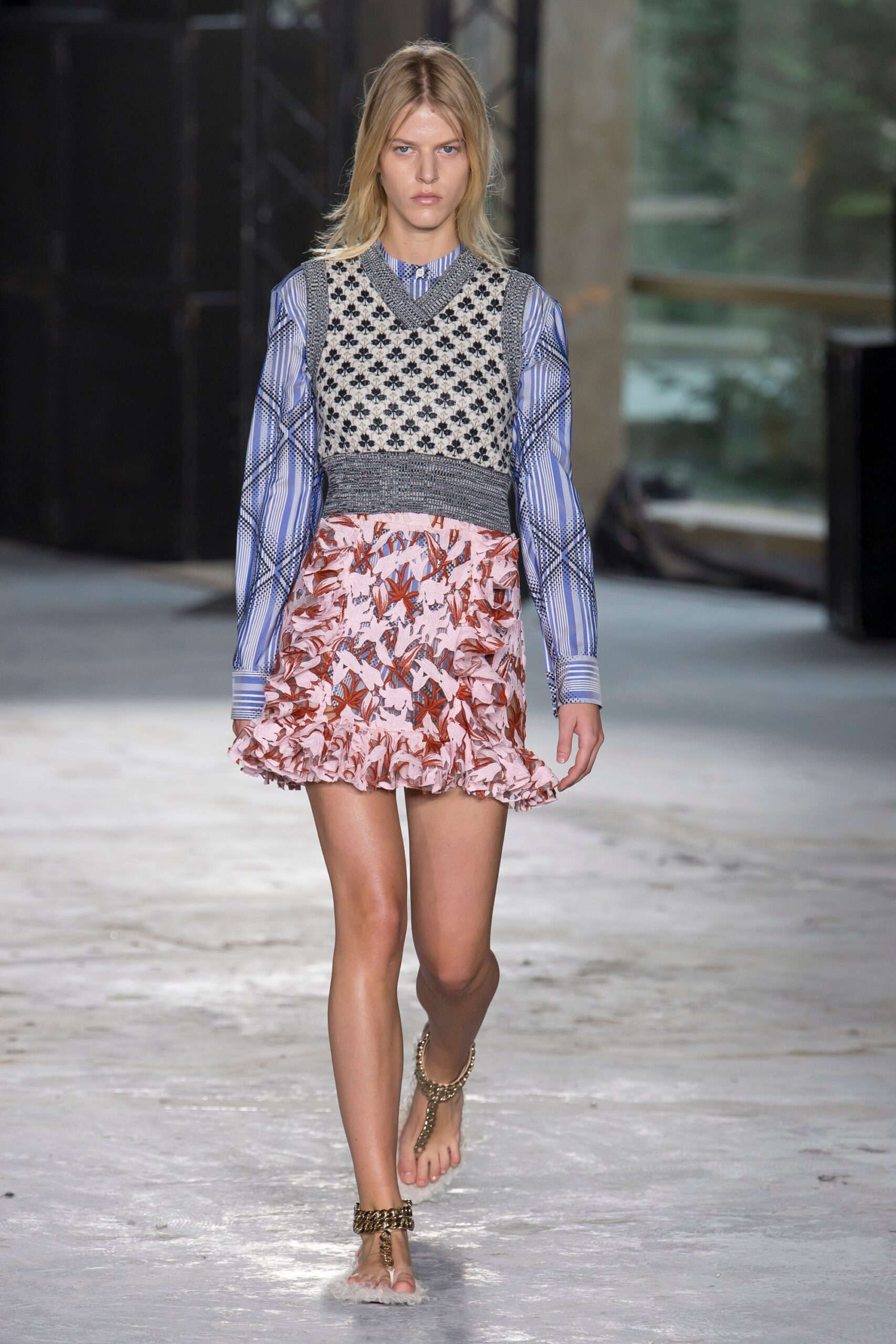 Giambattista Valli S/S 18 Look 2