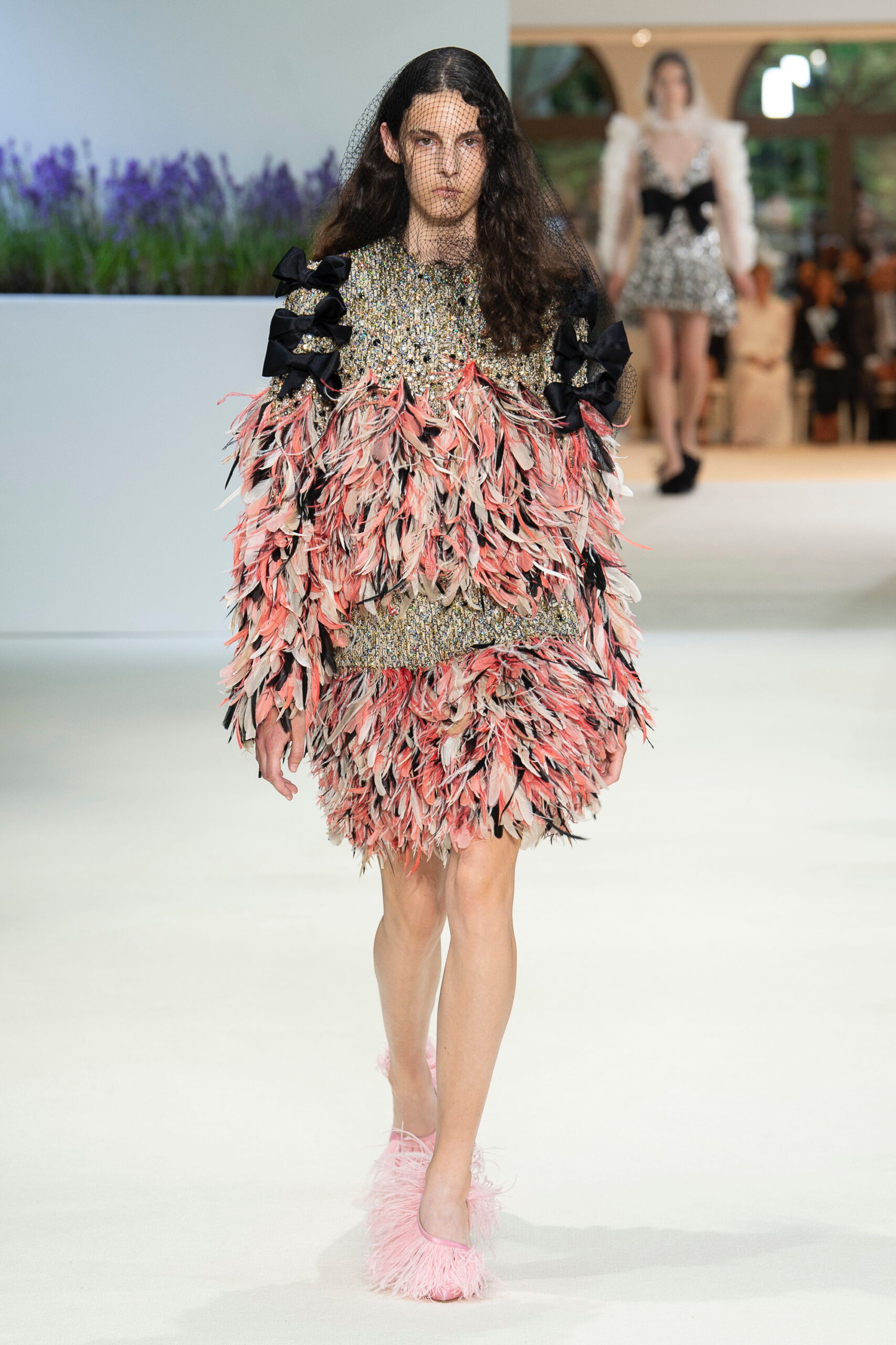 Giambattista Valli F/W 18 Couture Look 2