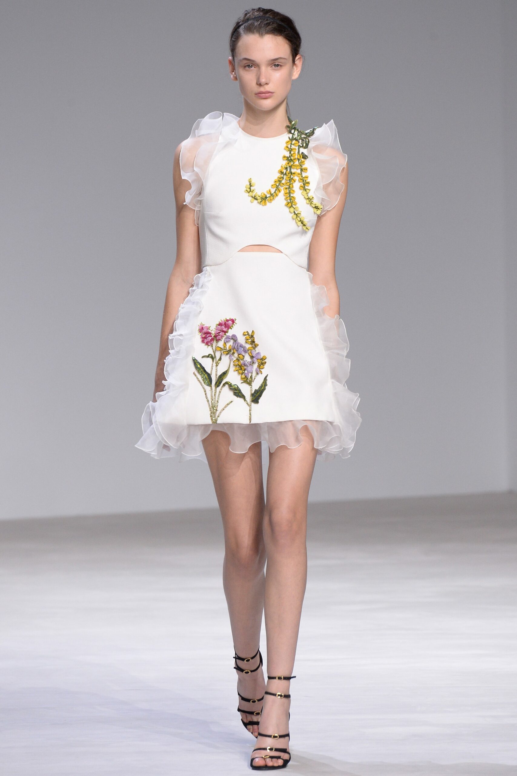 Giambattista Valli S/S 16 Couture Look 3
