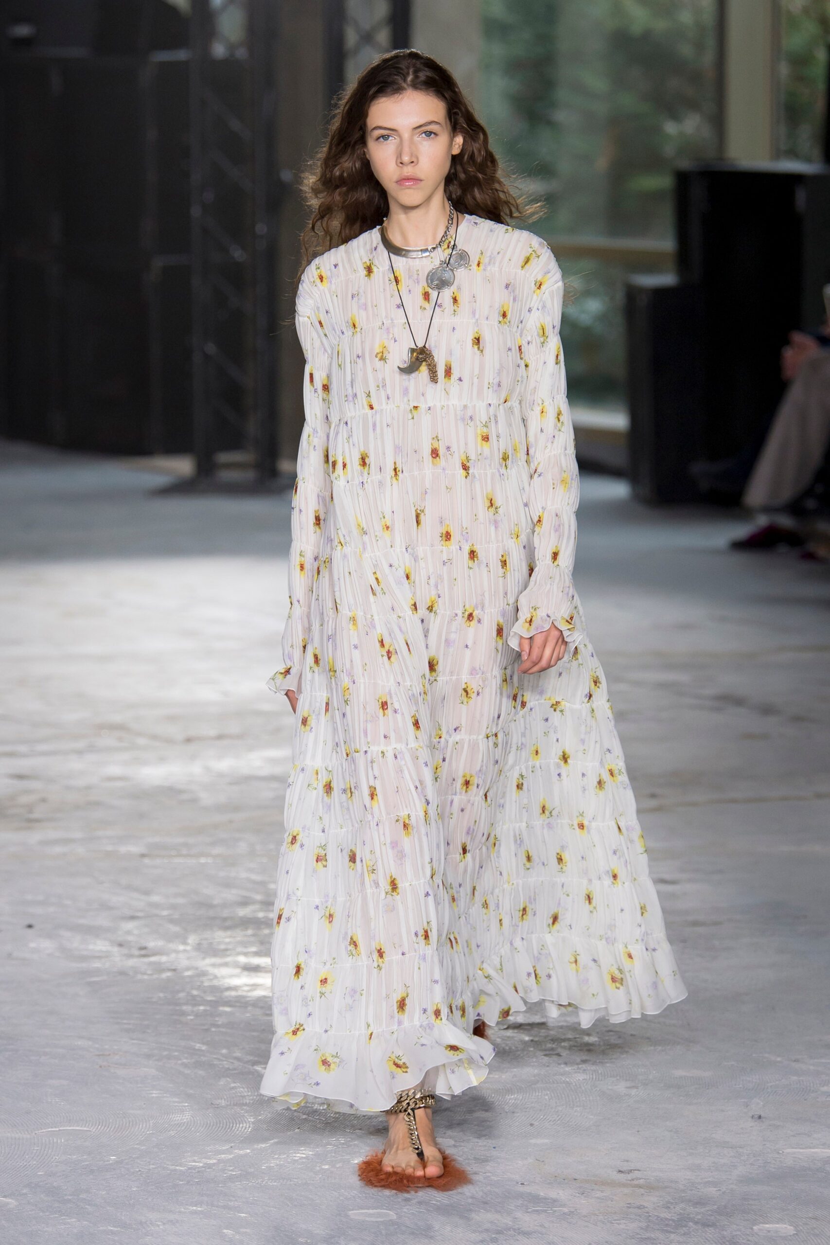 Giambattista Valli S/S 18 Look 8