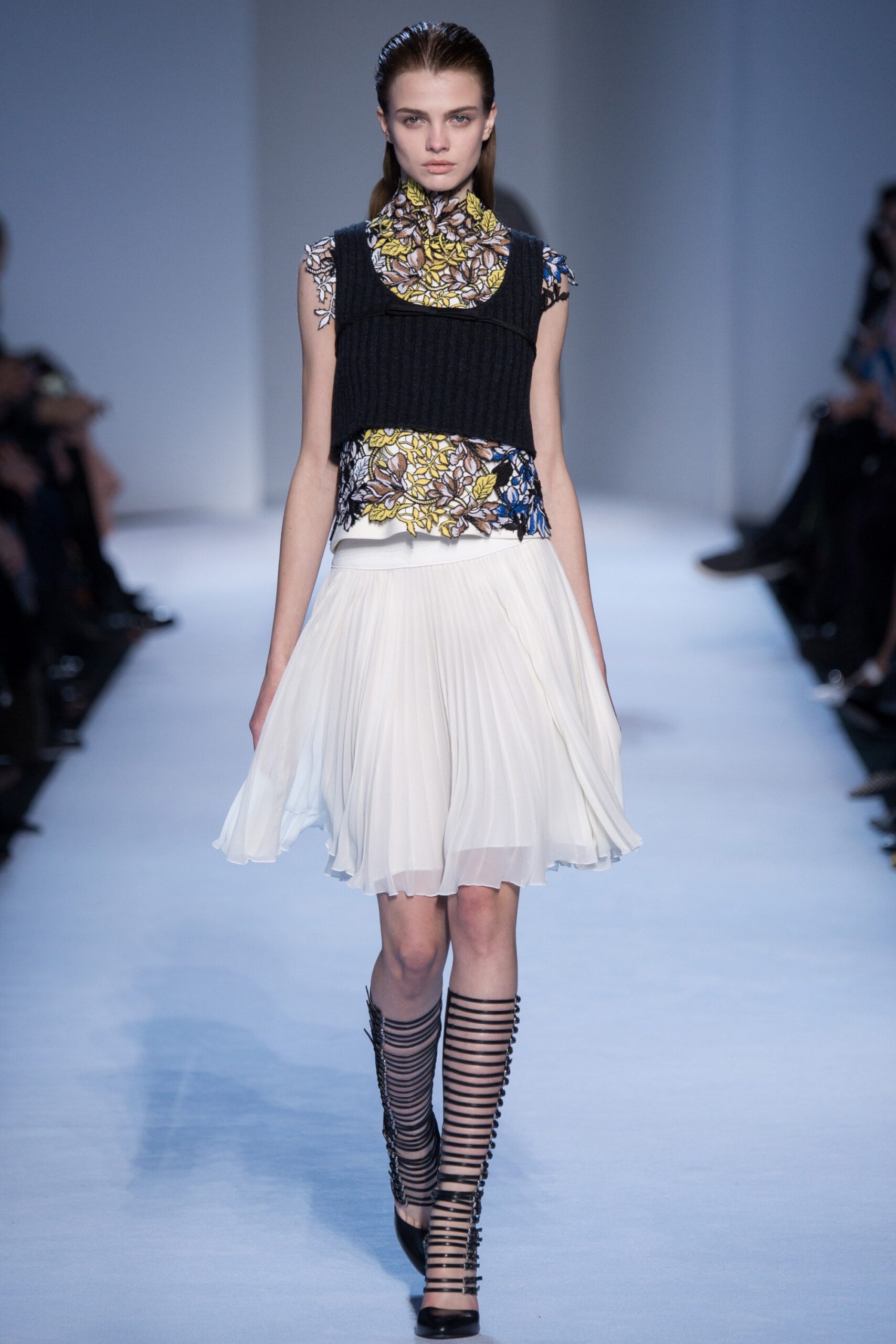 Giambattista Valli F/W 16 Look 3