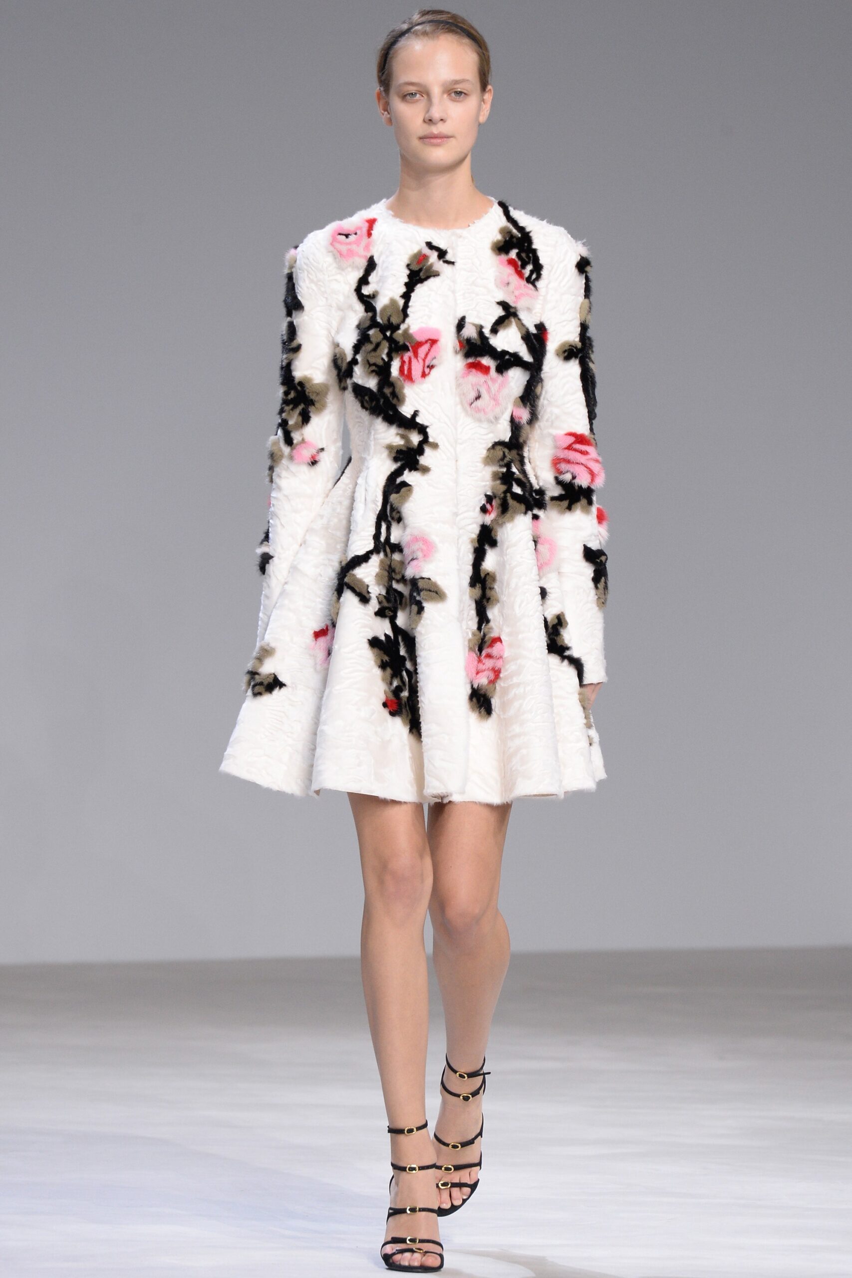 Giambattista Valli S/S 16 Couture Look 7