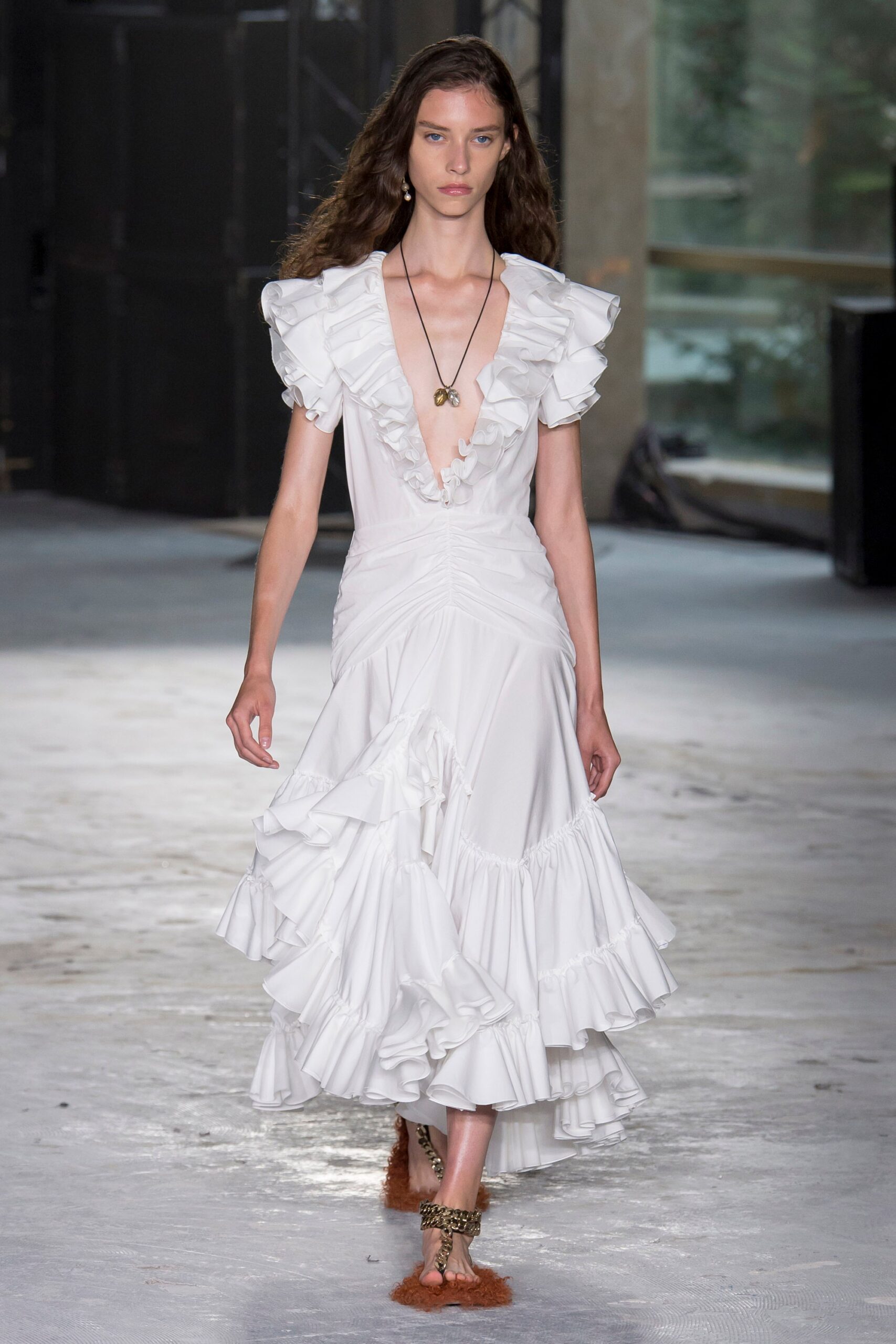 Giambattista Valli S/S 18 Look 14