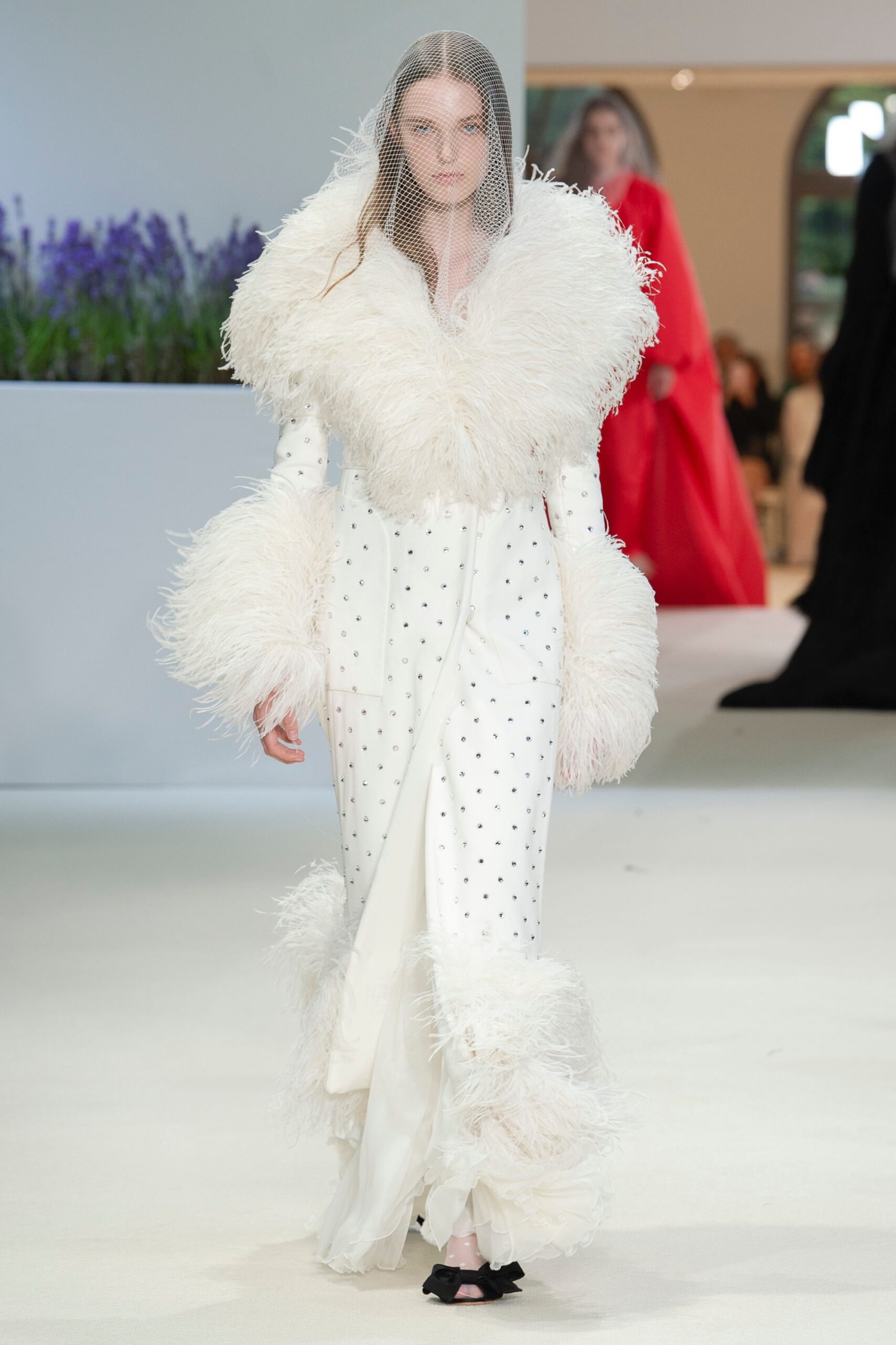 Giambattista Valli F/W 18 Couture Look 11