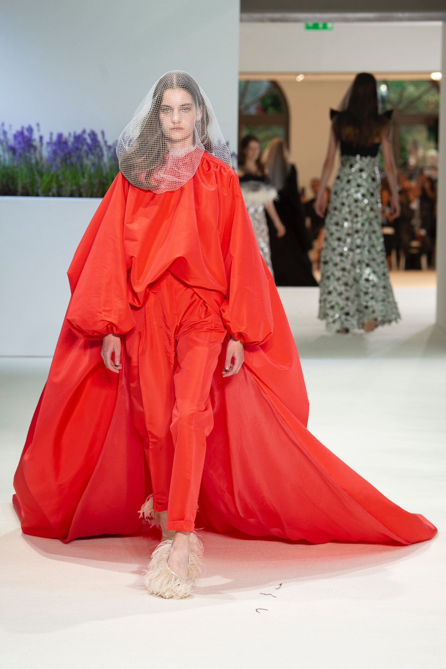 Giambattista Valli F/W 18 Couture Look 12