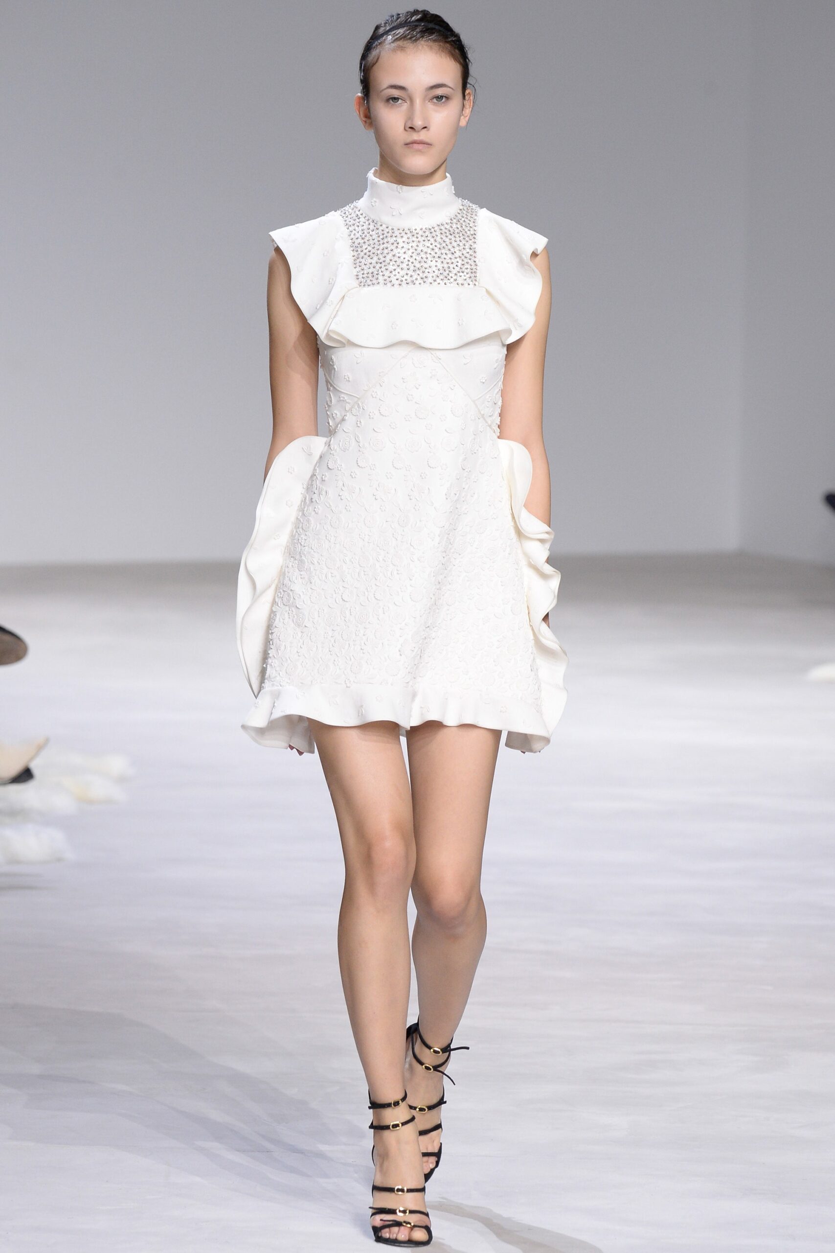 Giambattista Valli S/S 16 Couture Look 8