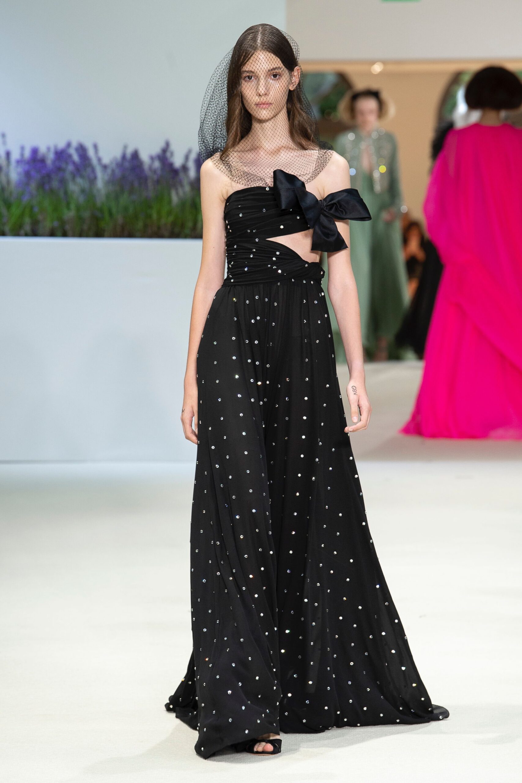 Giambattista Valli F/W 18 Couture Look 21