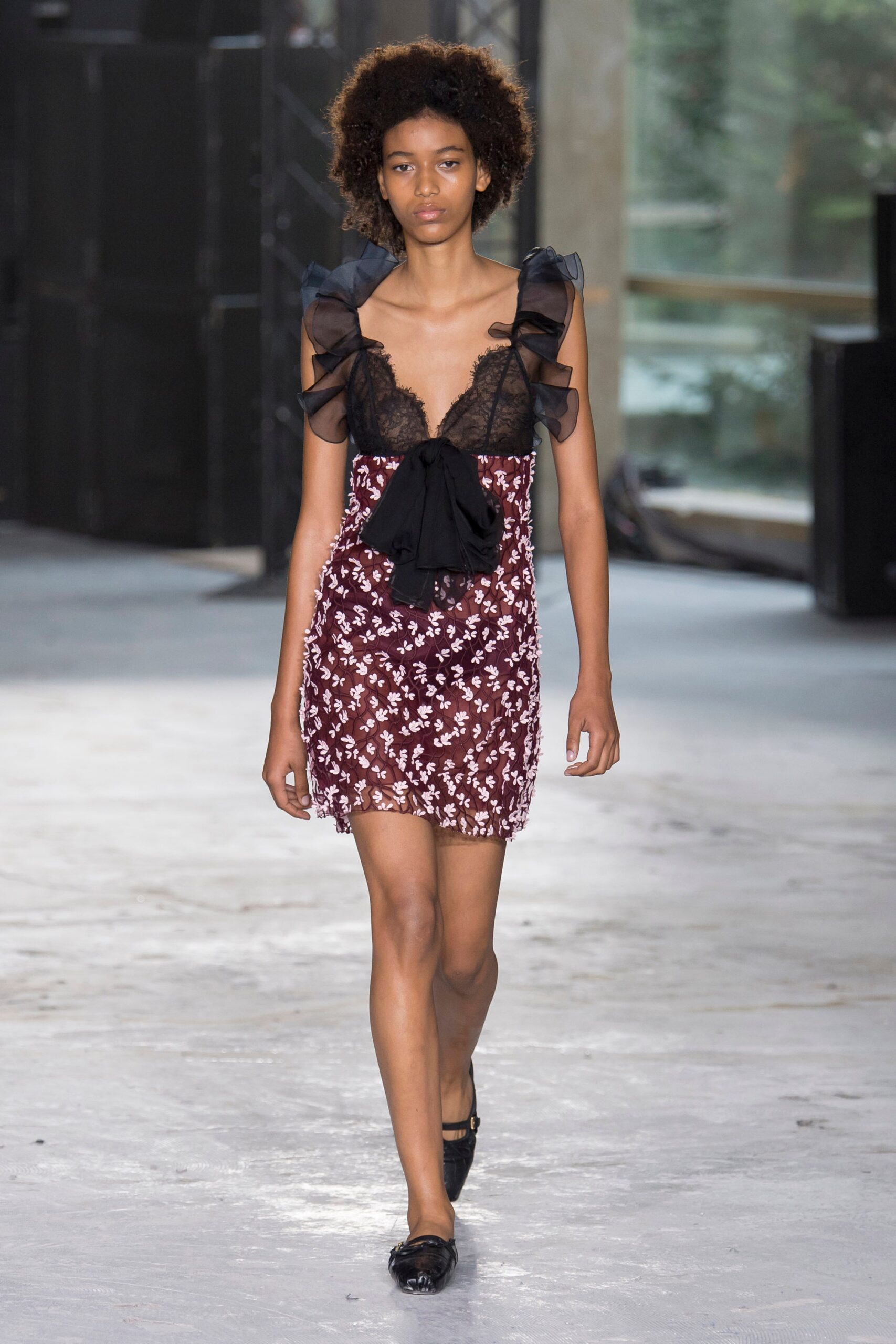 Giambattista Valli S/S 18 Look 28