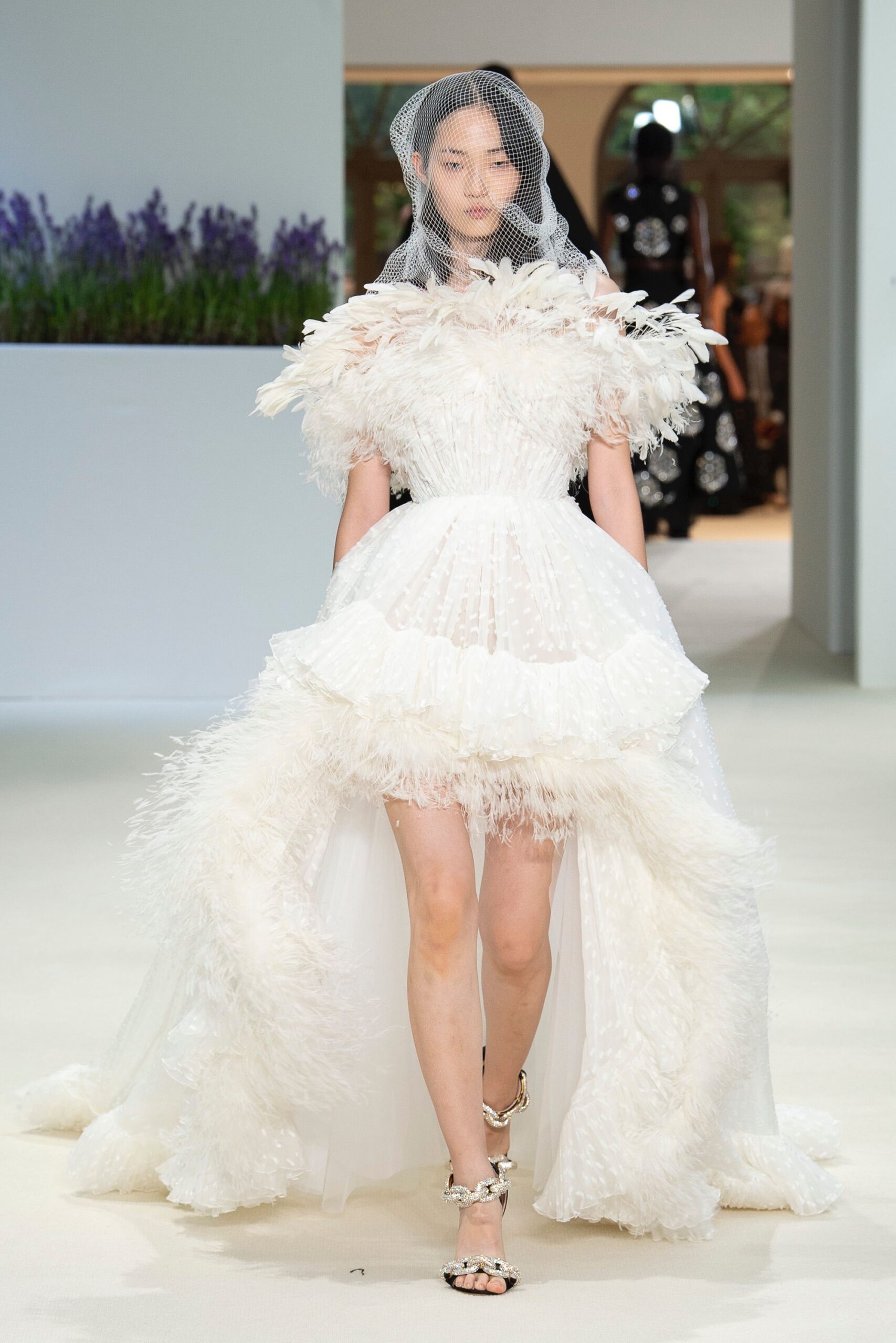 Giambattista Valli F/W 18 Couture Look 26