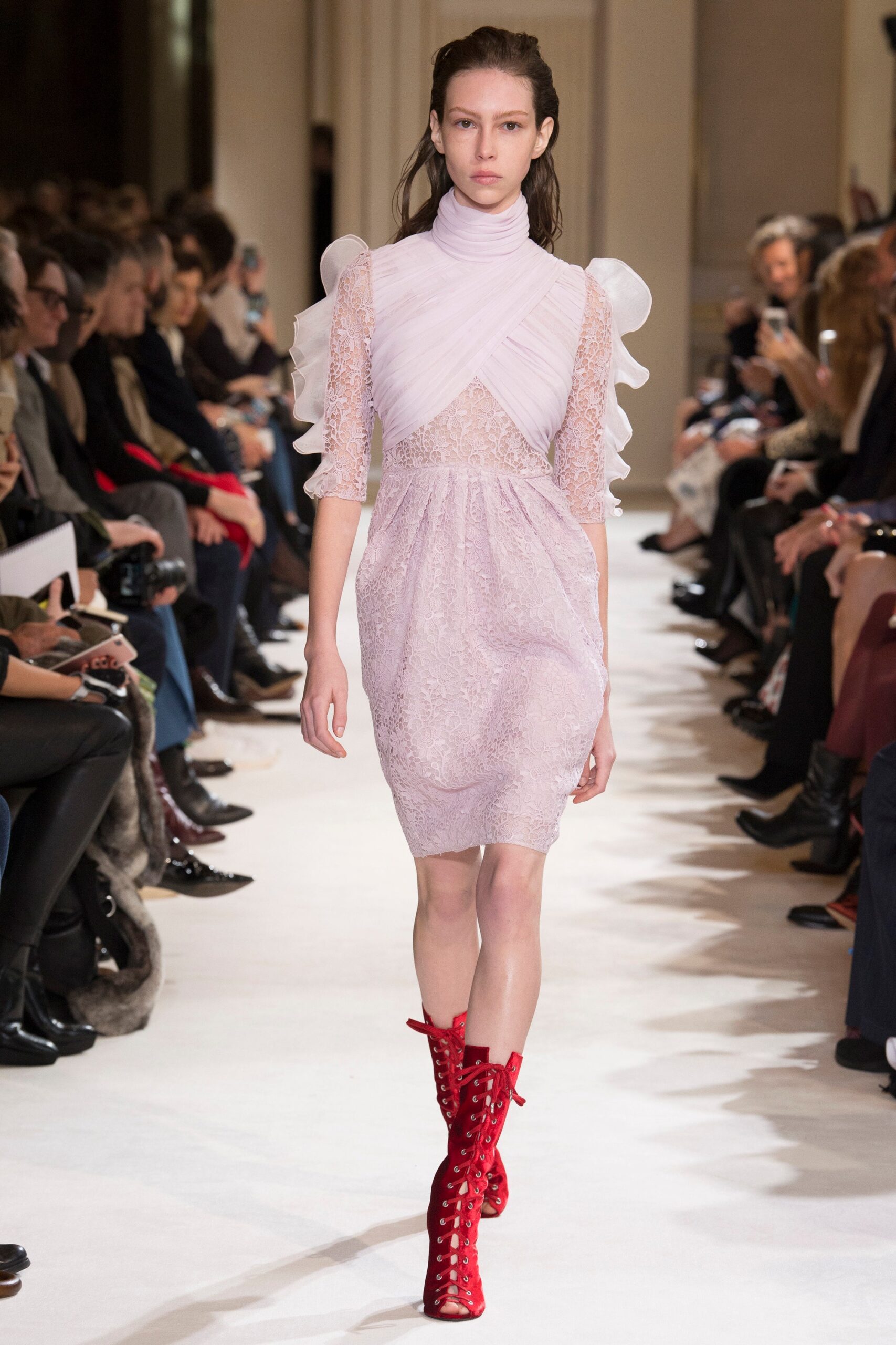 Giambattista Valli F/W 17 Look 16