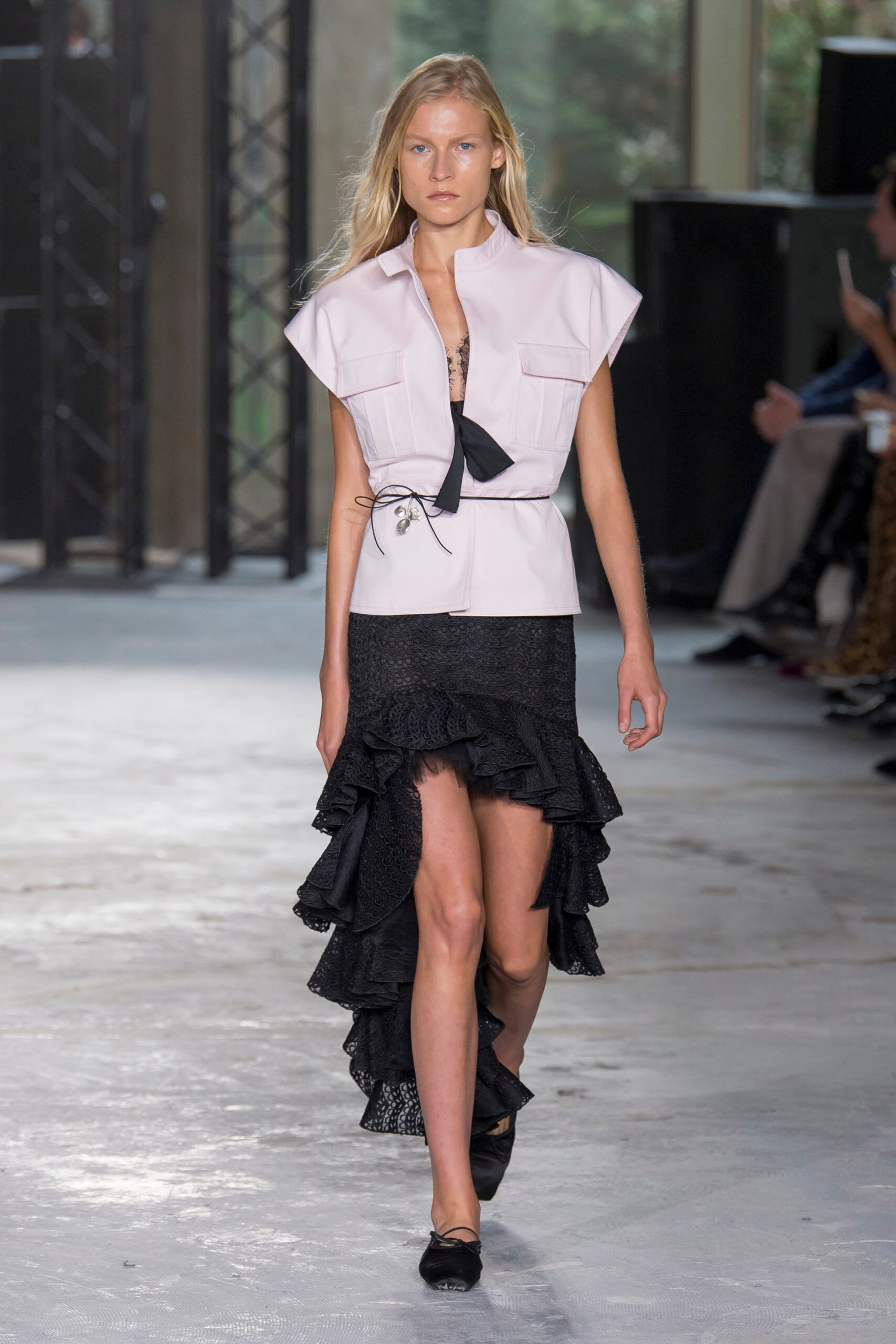 Giambattista Valli S/S 18 Look 33