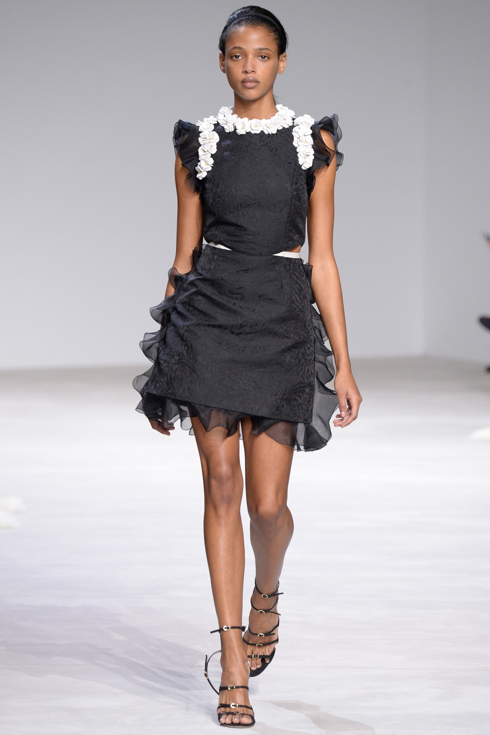 Giambattista Valli S/S 16 Couture Look 14