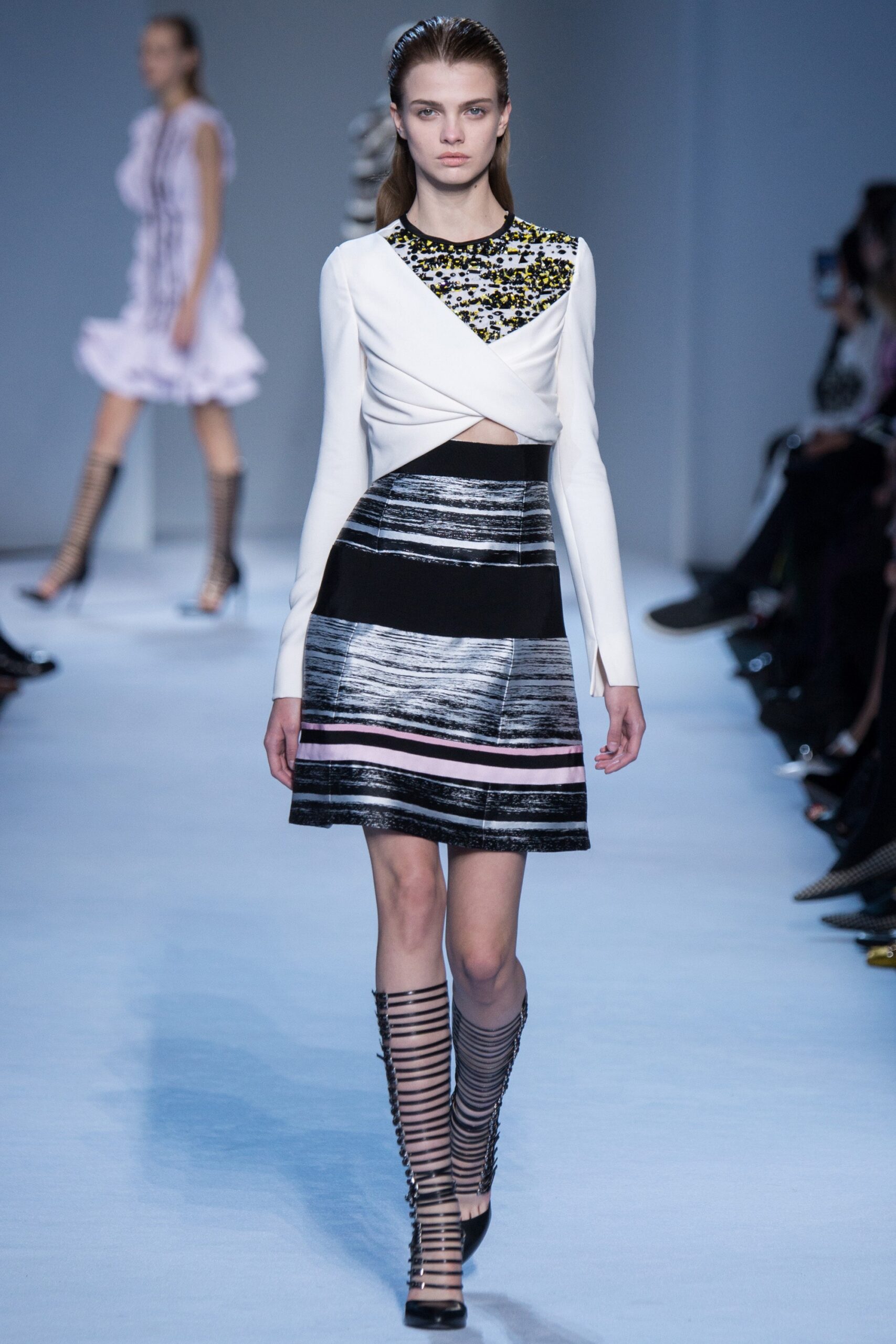 Giambattista Valli F/W 16 Look 19