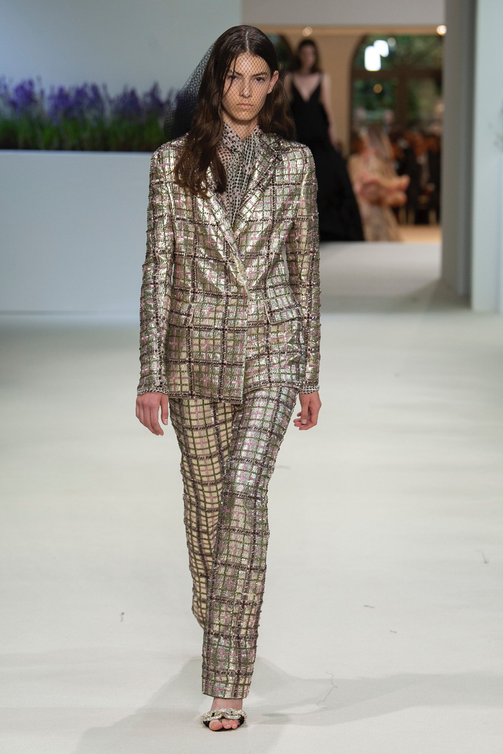 Giambattista Valli F/W 18 Couture Look 38