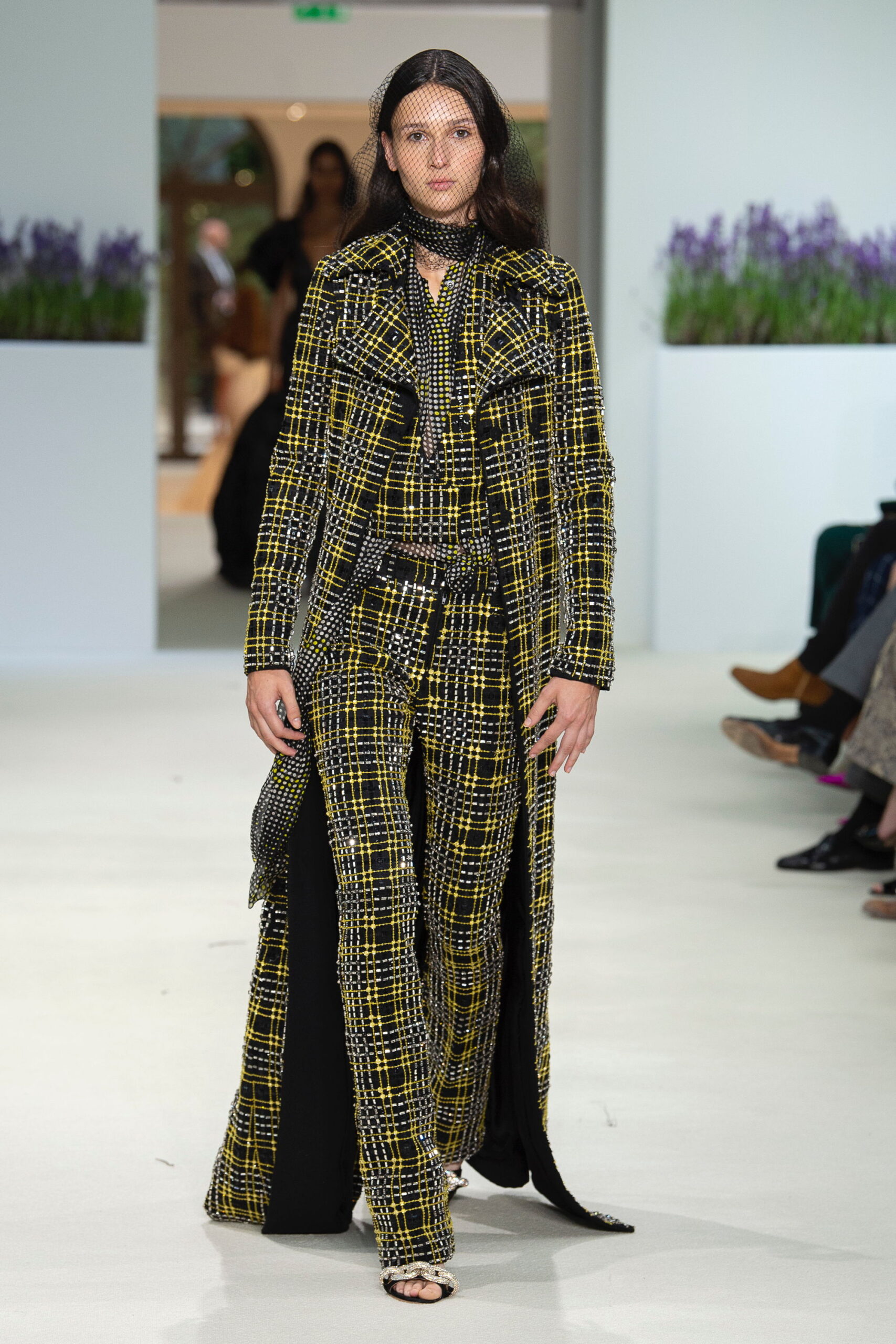 Giambattista Valli F/W 18 Couture Look 40