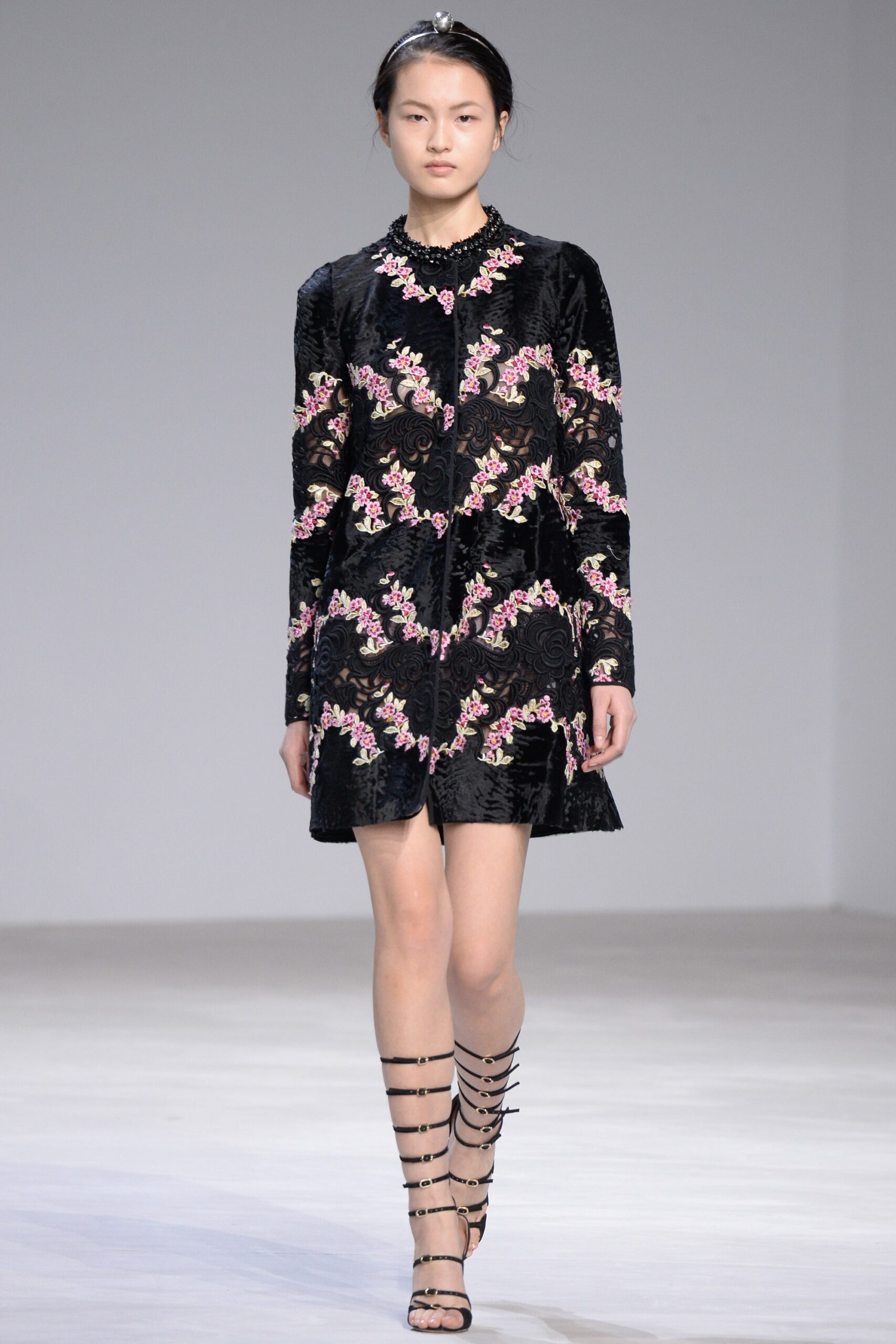 Giambattista Valli S/S 16 Couture Look 19