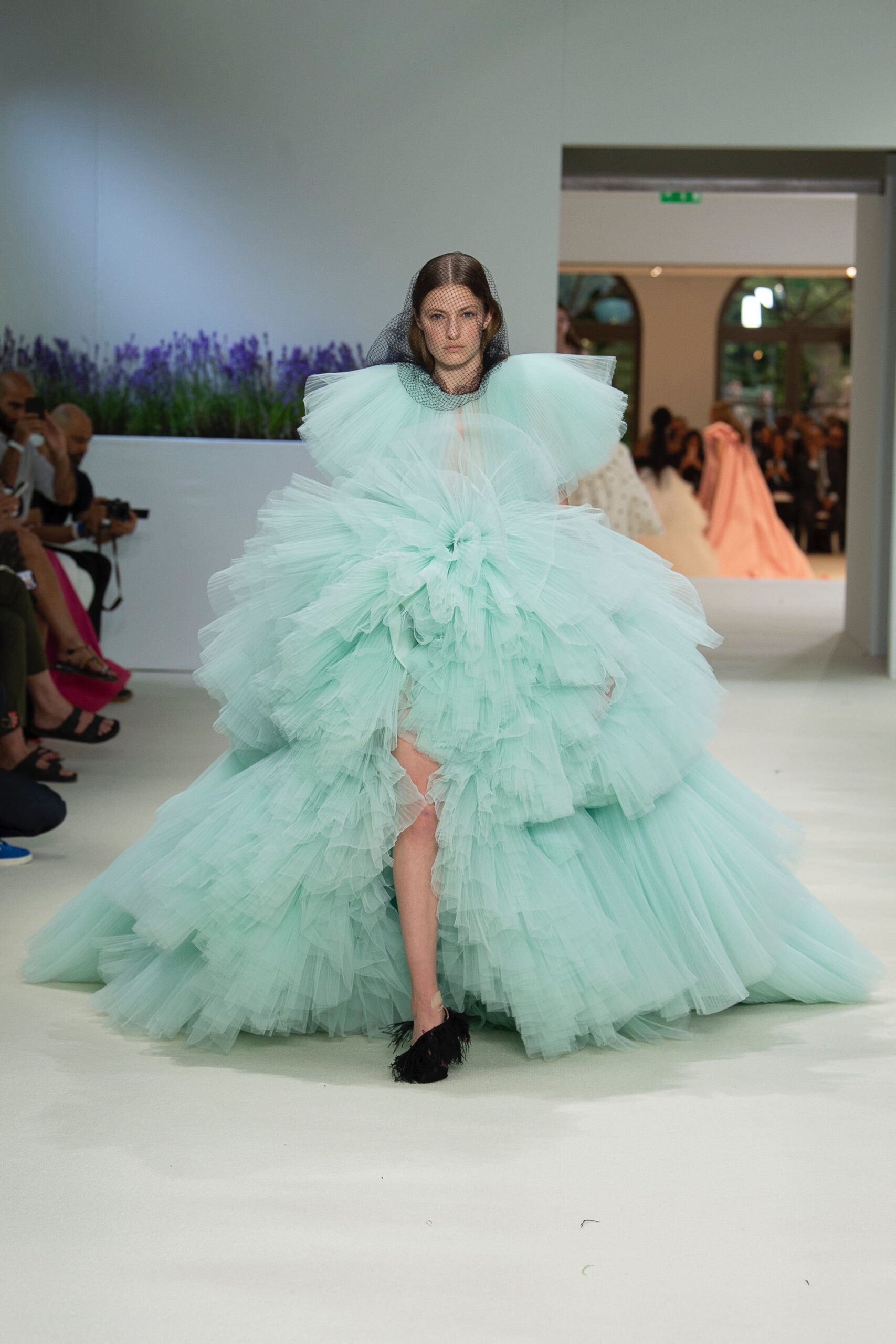 Giambattista Valli F/W 18 Couture Look 50