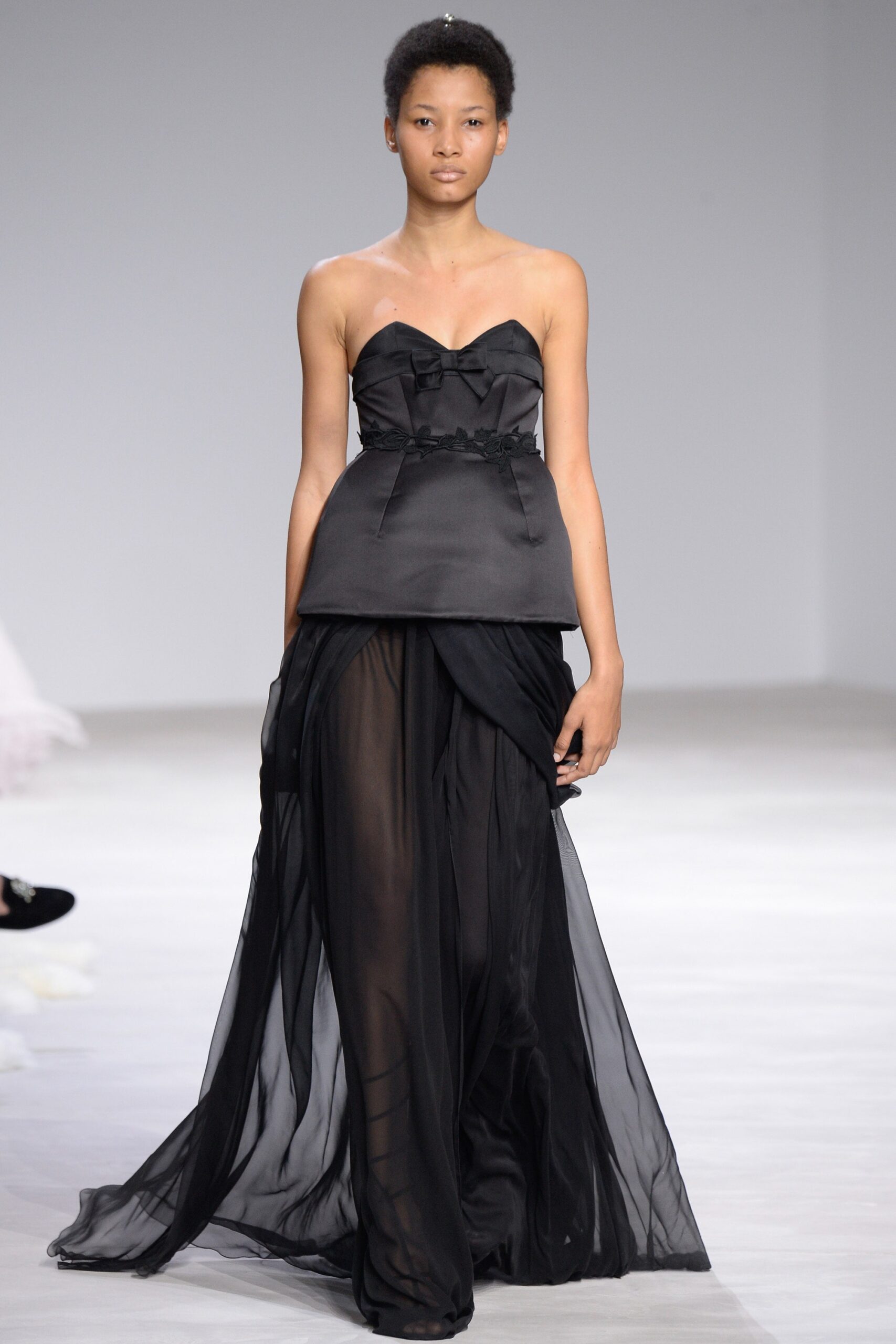 Giambattista Valli S/S 16 Couture Look 25