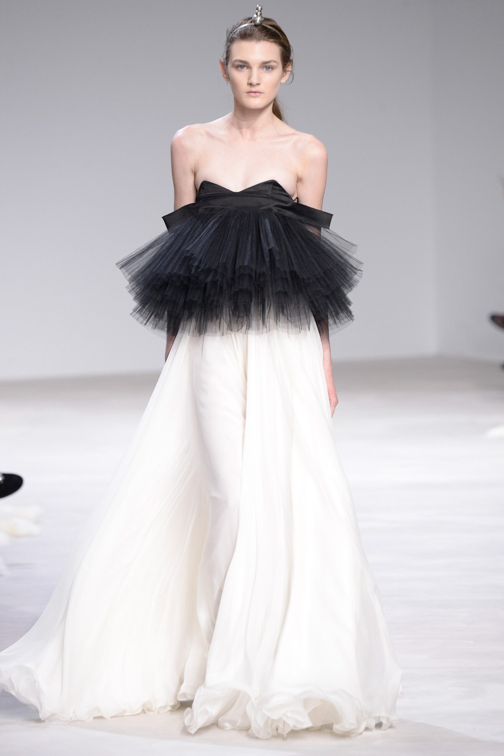 Giambattista Valli S/S 16 Couture Look 29