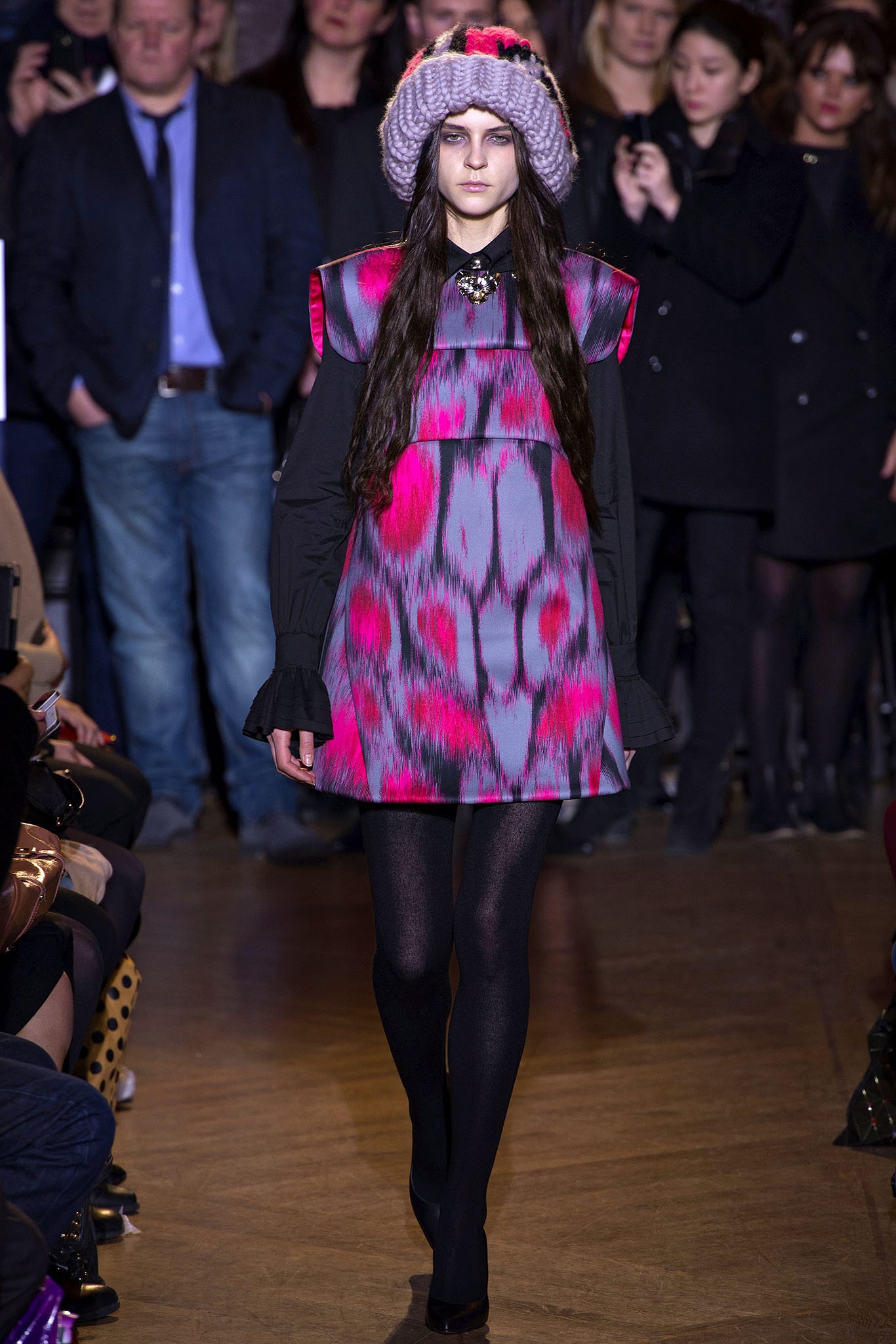 Giles Deacon F/W 13 Look 27