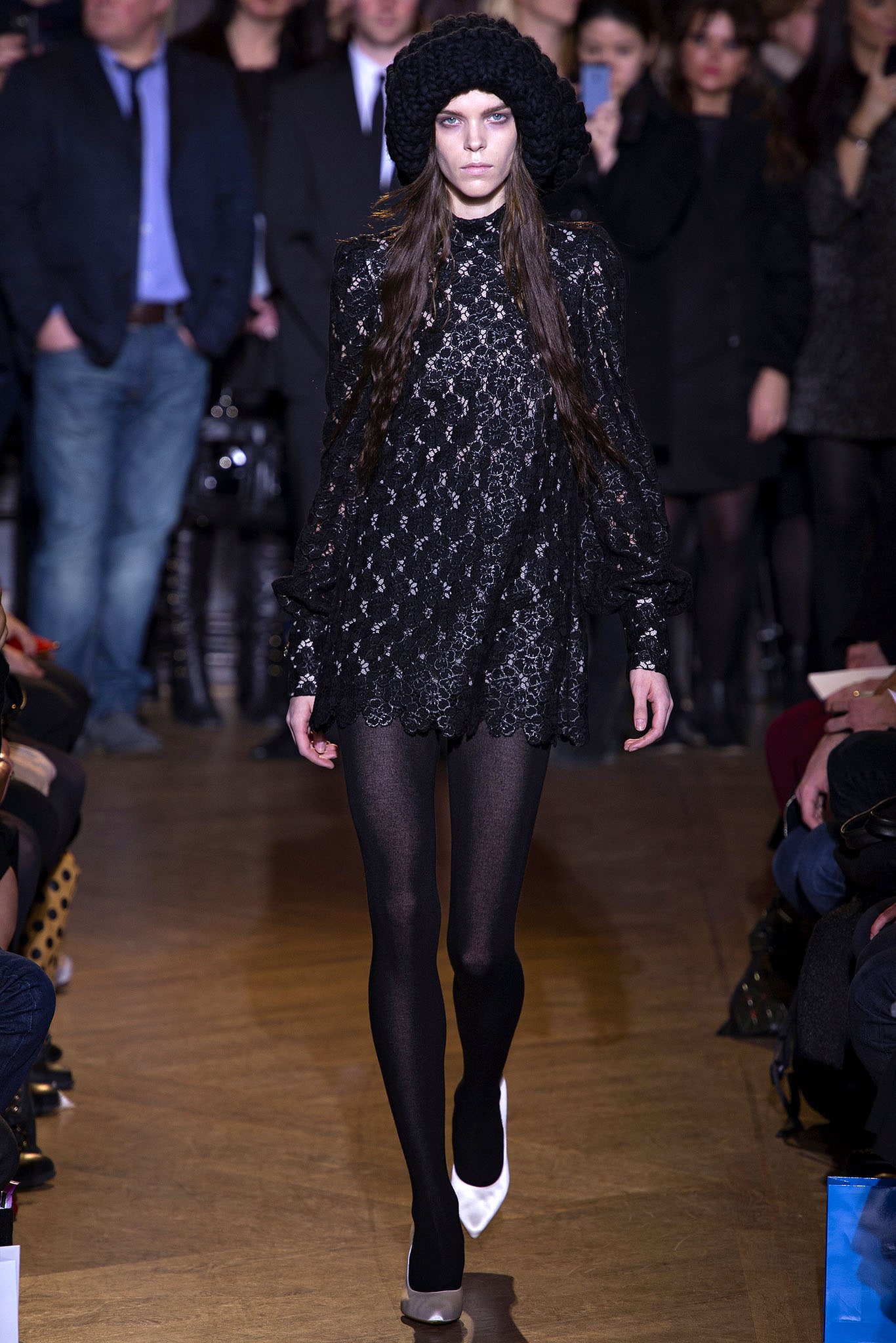 Giles Deacon F/W 13 Look 36